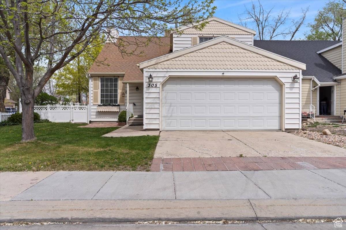 South Salt Lake, UT 84115,305 E PARK CREEKE LN