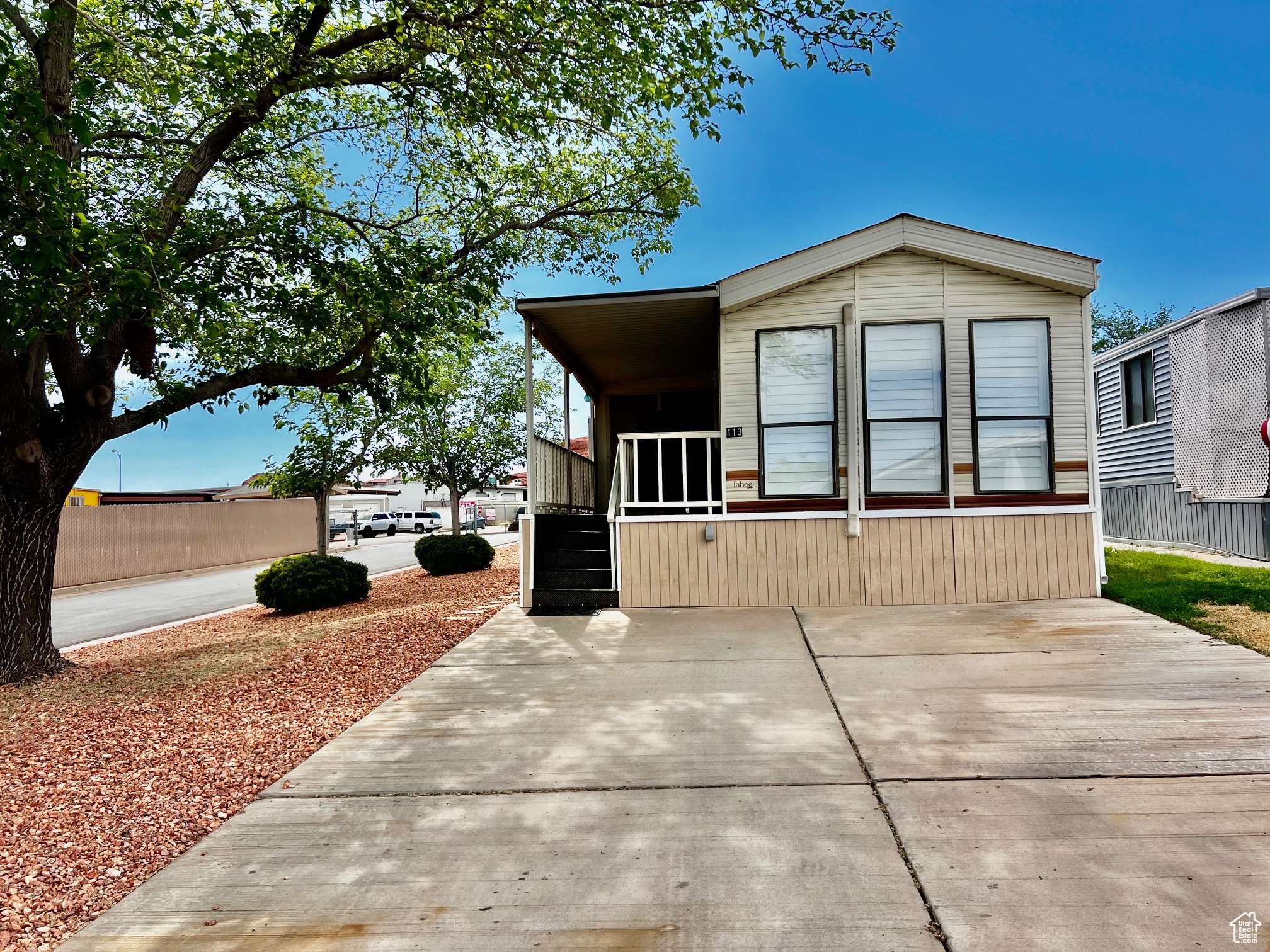 Washington, UT 84780,1150 W RED HILLS PKWY #113