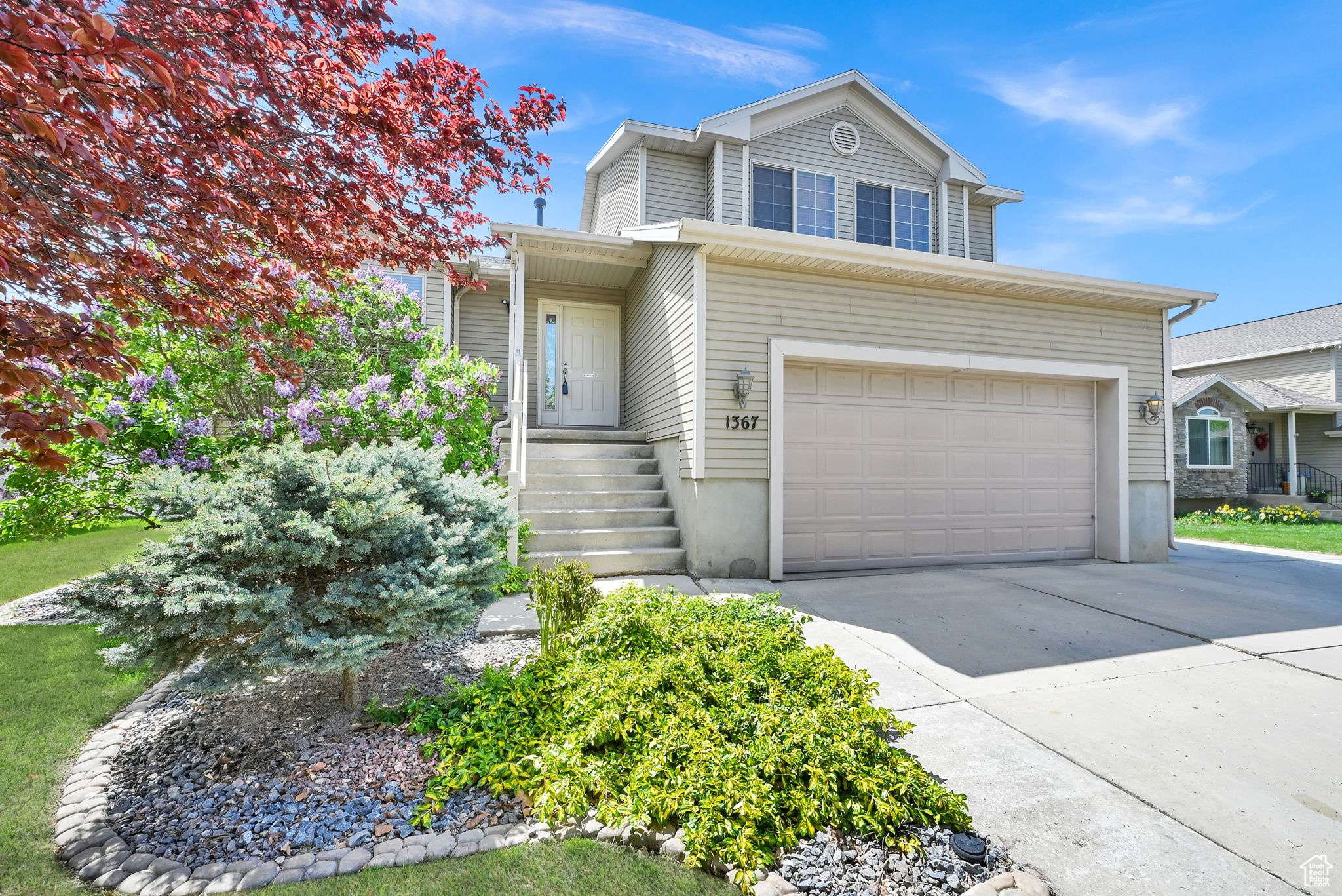 Woods Cross, UT 84087,1367 W 2400 S
