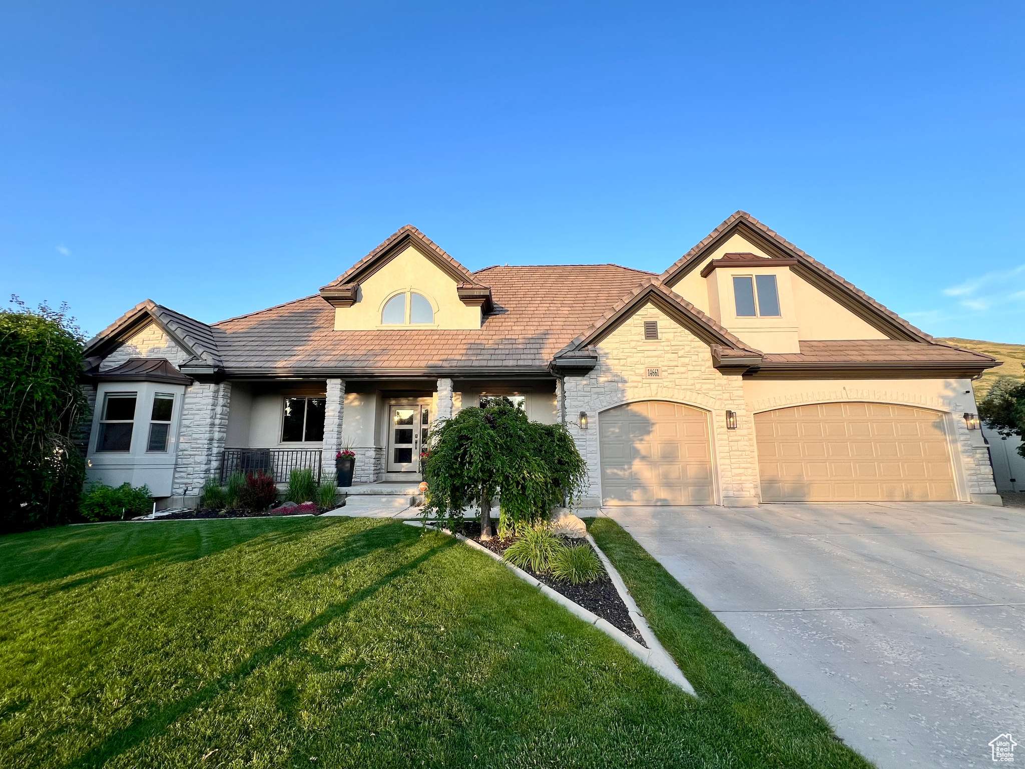Herriman, UT 84096,14661 S ROCK CANYON CIRCLE W