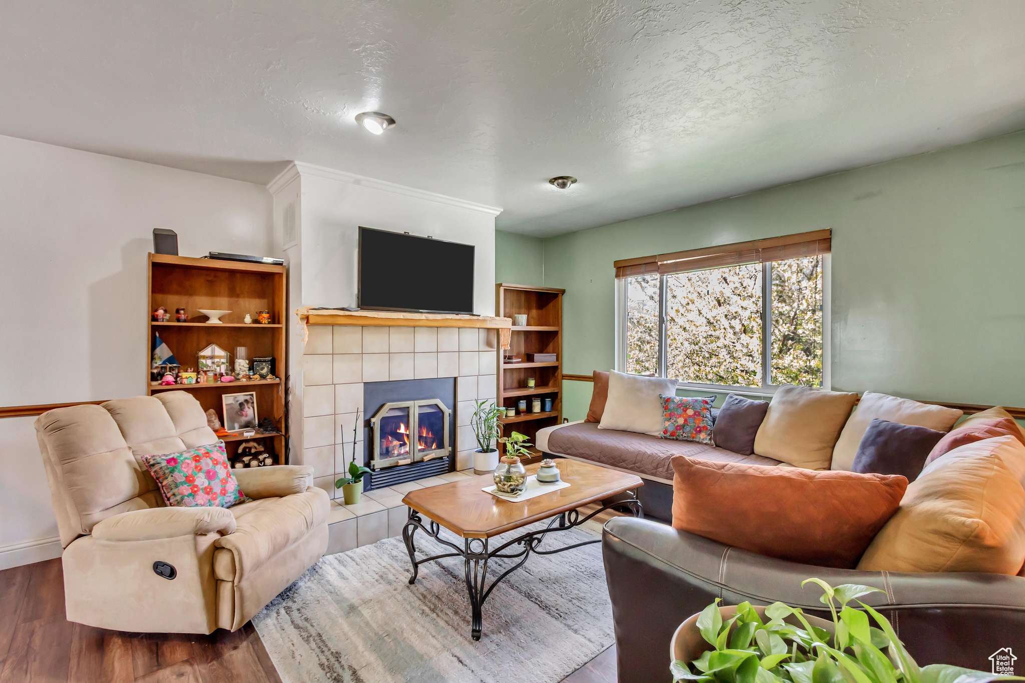 Kaysville, UT 84037,572 S MAIN ST