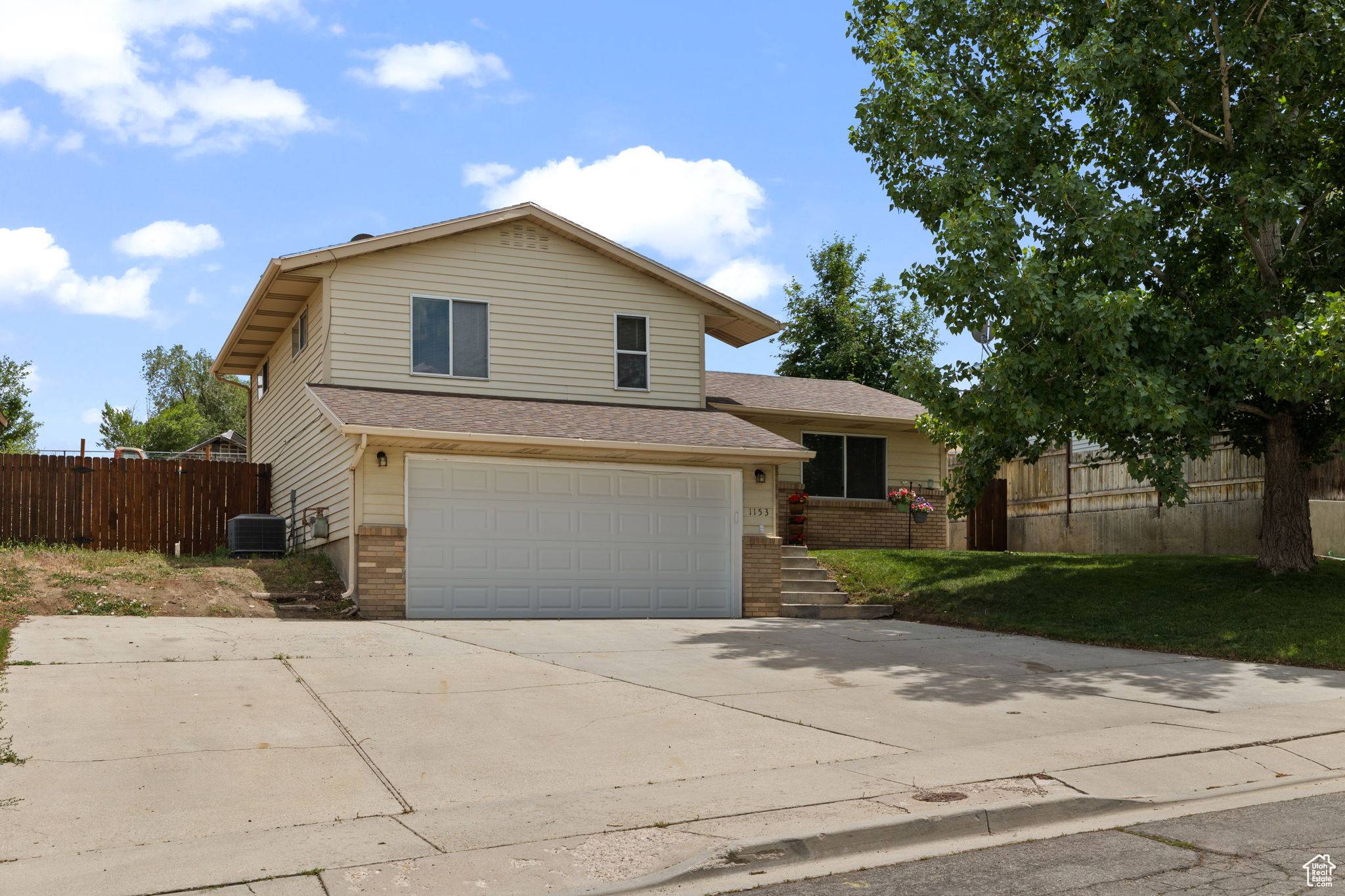 Payson, UT 84651,1153 S 680 W
