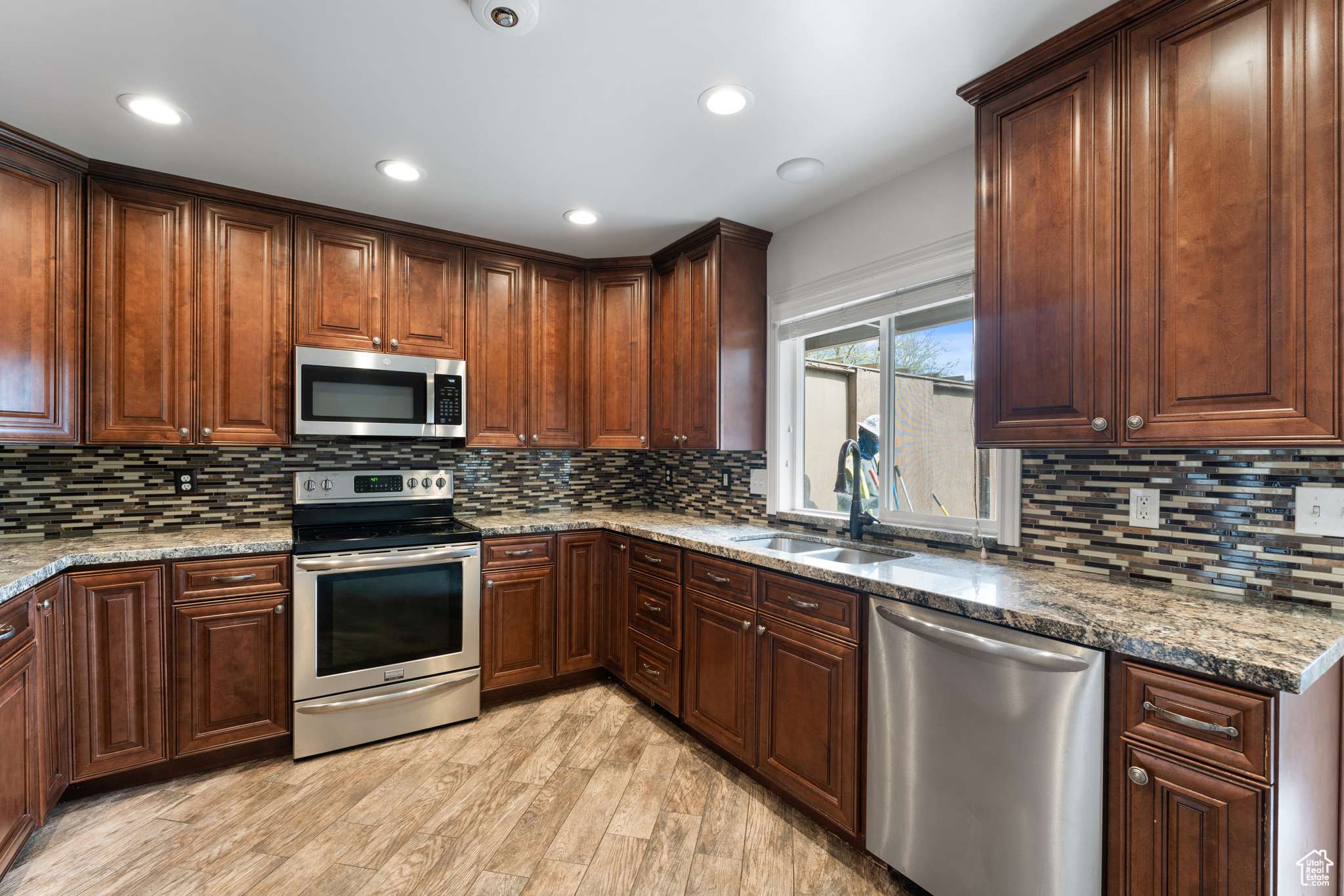 Provo, UT 84604,156 E 4635 N