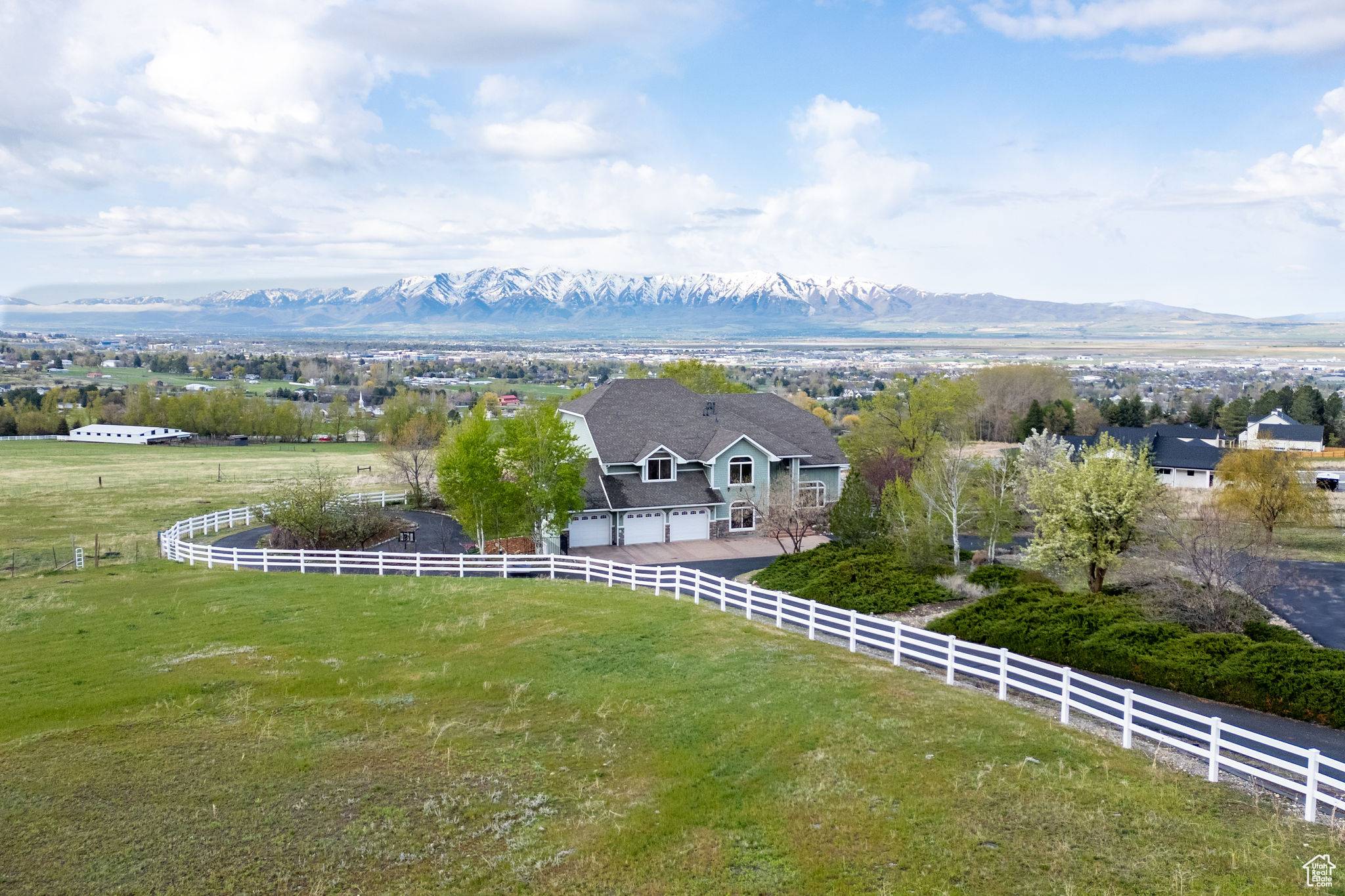 North Logan, UT 84341,1910 E CANYON RIDGE DRIVE