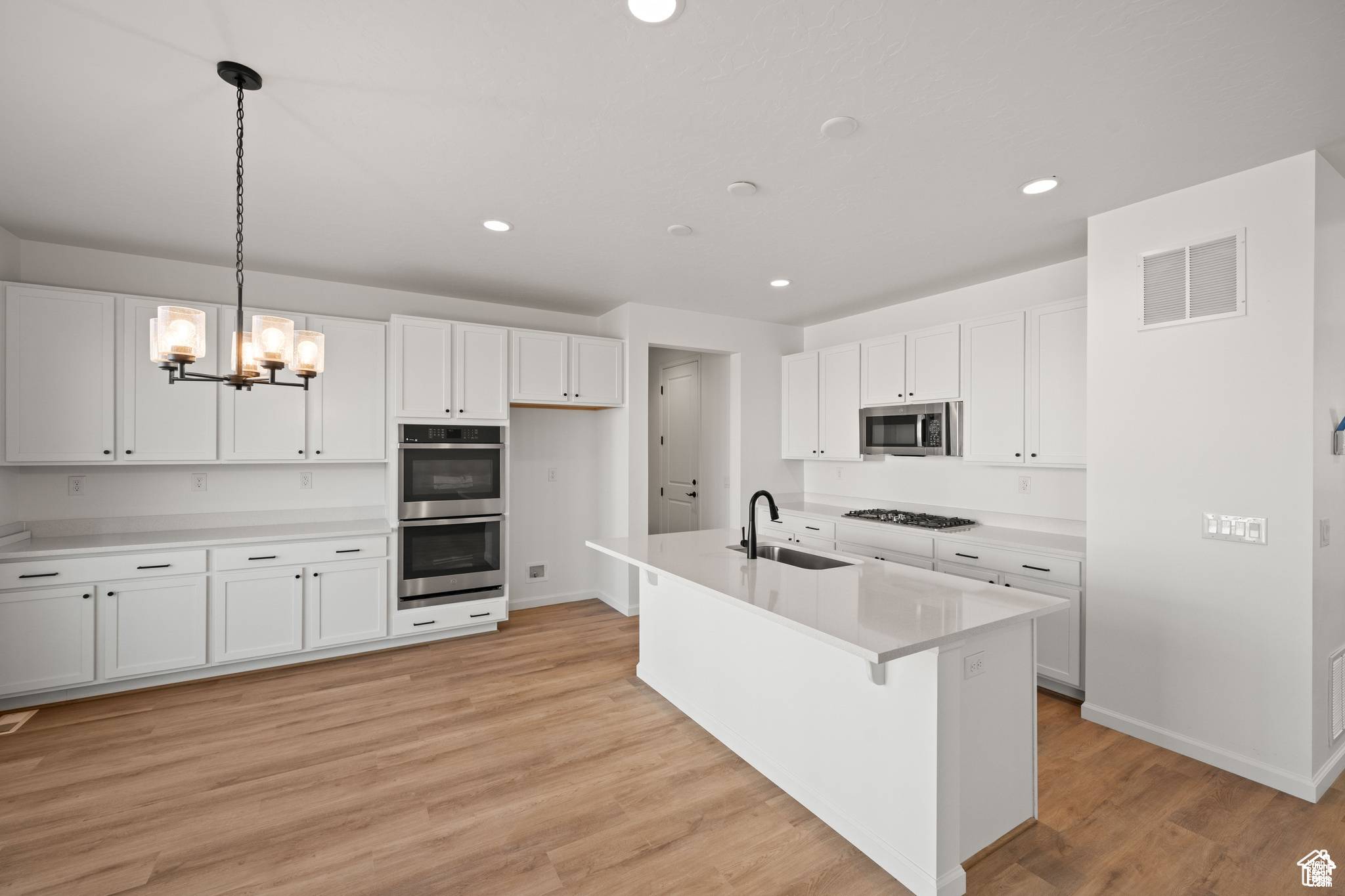 Lake Point, UT 84074,2090 E BURGER ST #1244