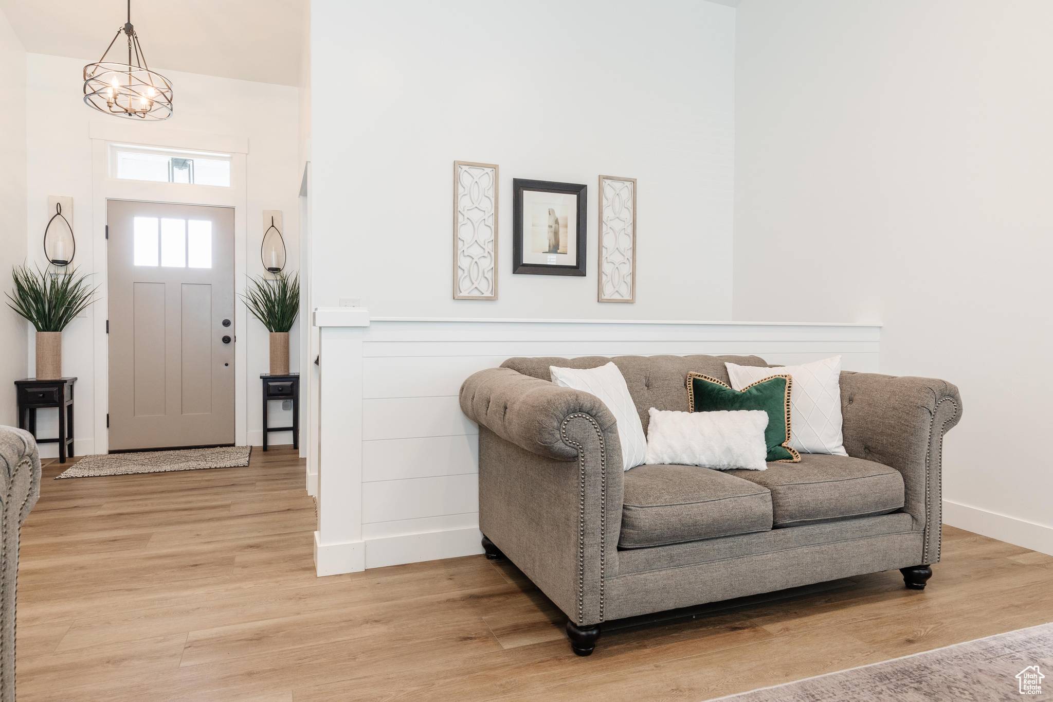 Smithfield, UT 84335,1076 E 300 S