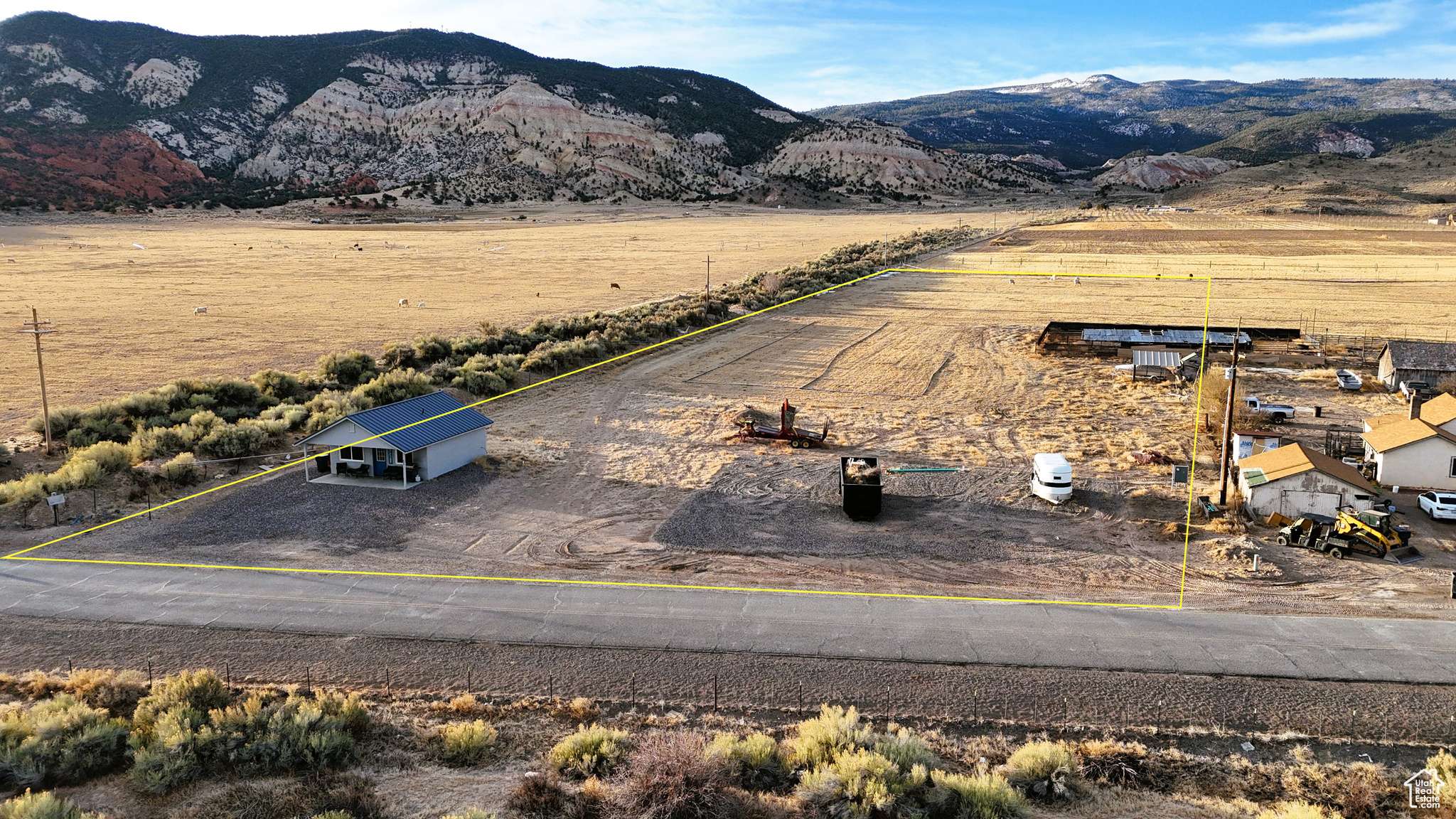 Bicknell, UT 84715,890 E HATCHERY RD RD