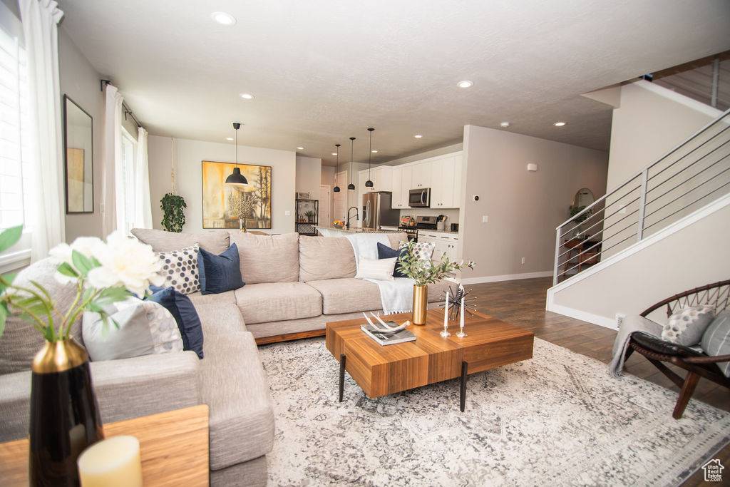 South Jordan, UT 84095,2021 W KAMARI DR