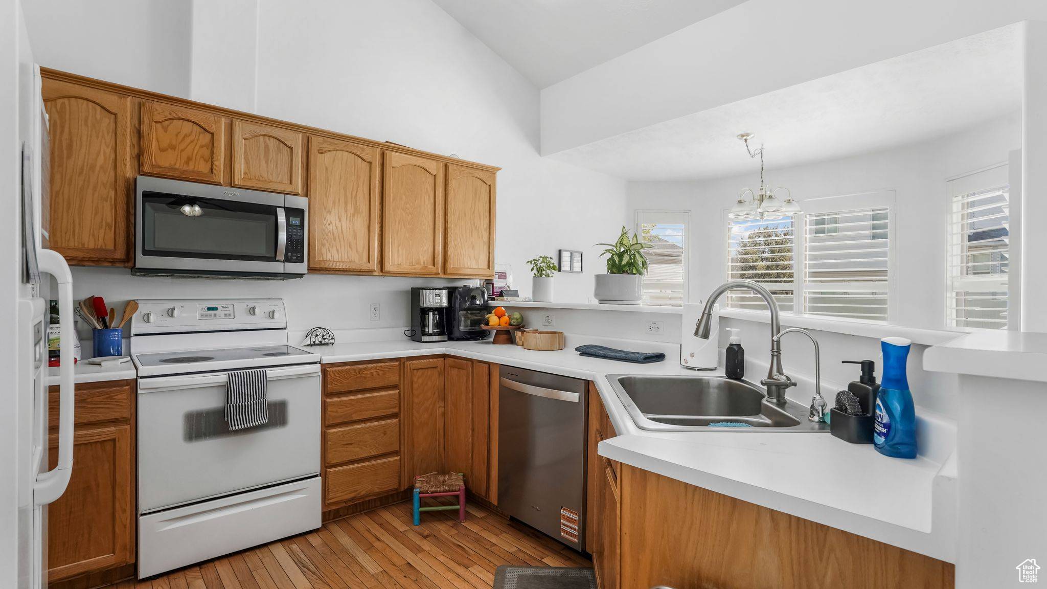 Midvale, UT 84047,450 E WATERFORD WAY
