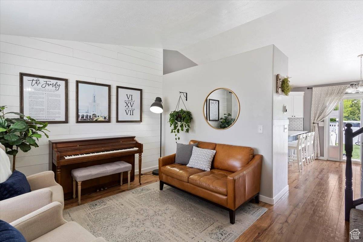 Layton, UT 84041,1090 N 3450 W