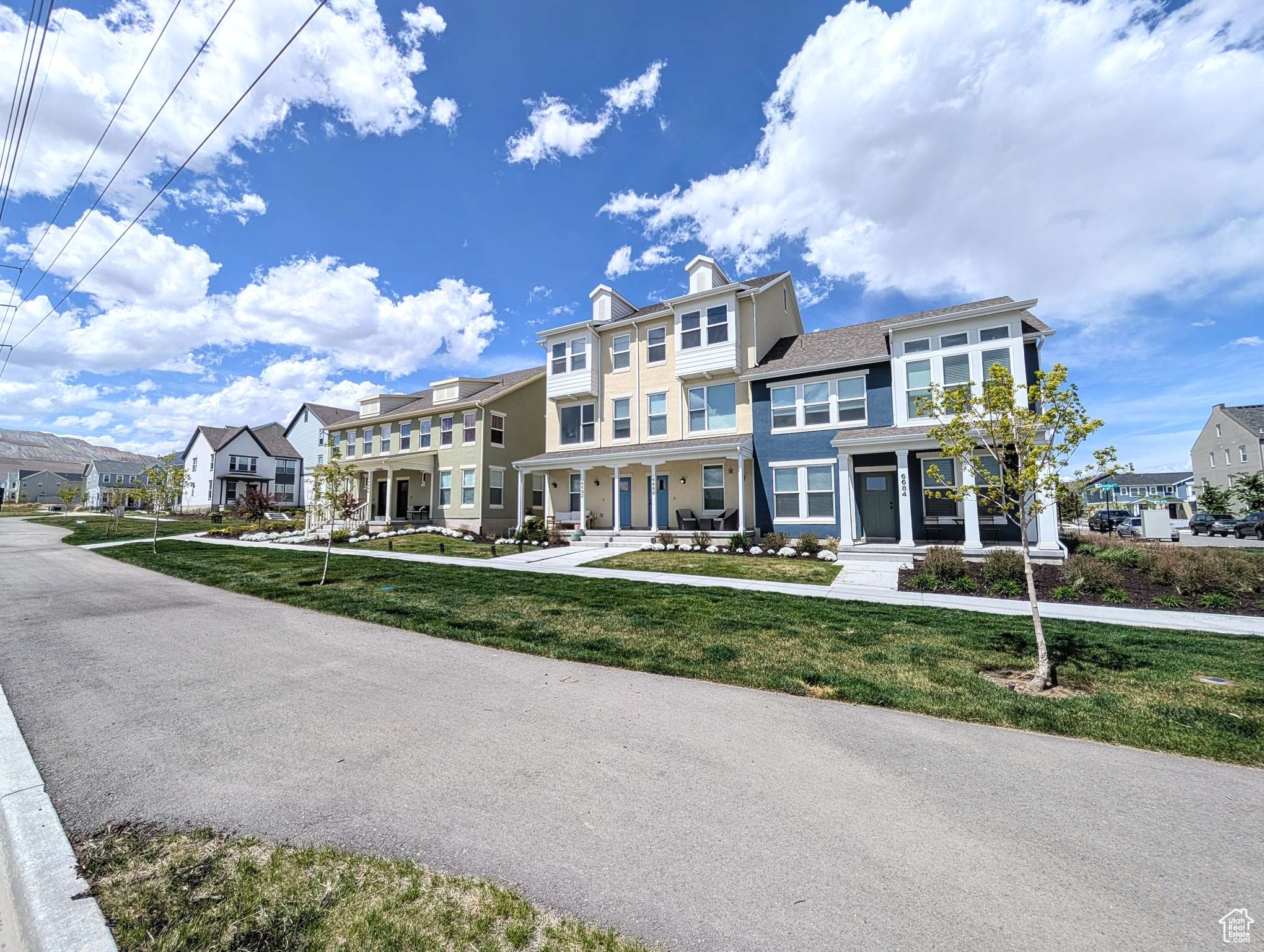 South Jordan, UT 84009,6688 W 11800 S
