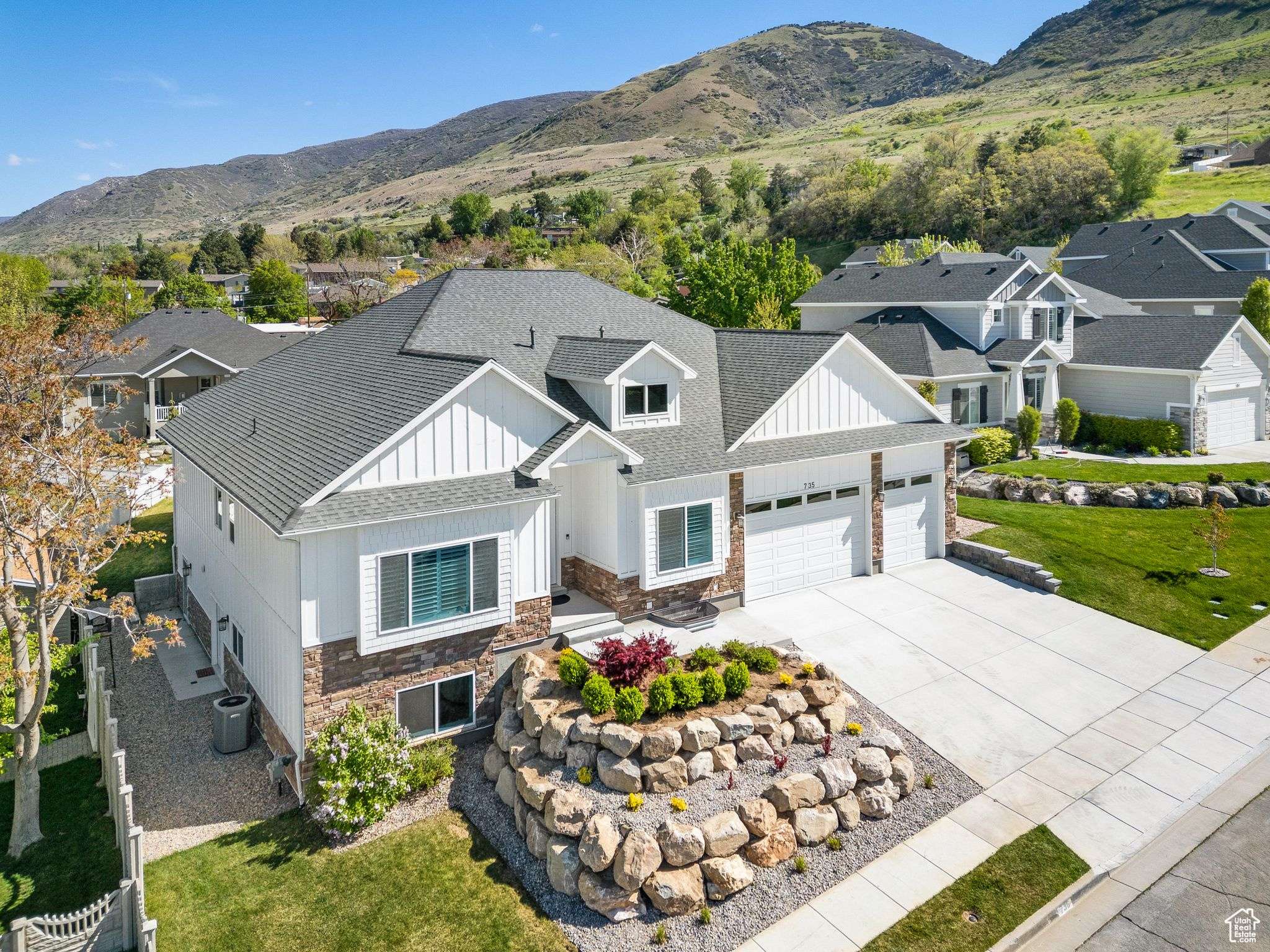 Centerville, UT 84014,735 E 850 S