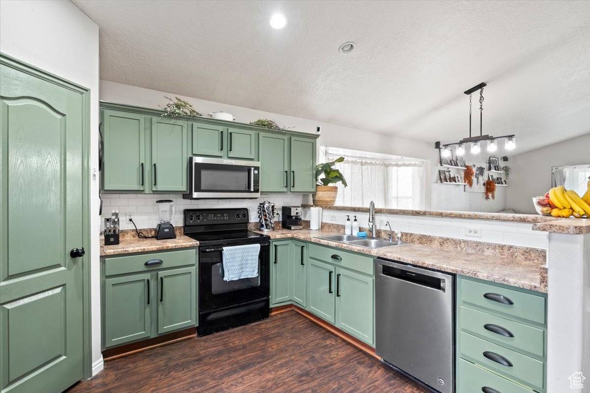 Eagle Mountain, UT 84005,2099 E HICKOCK WAY