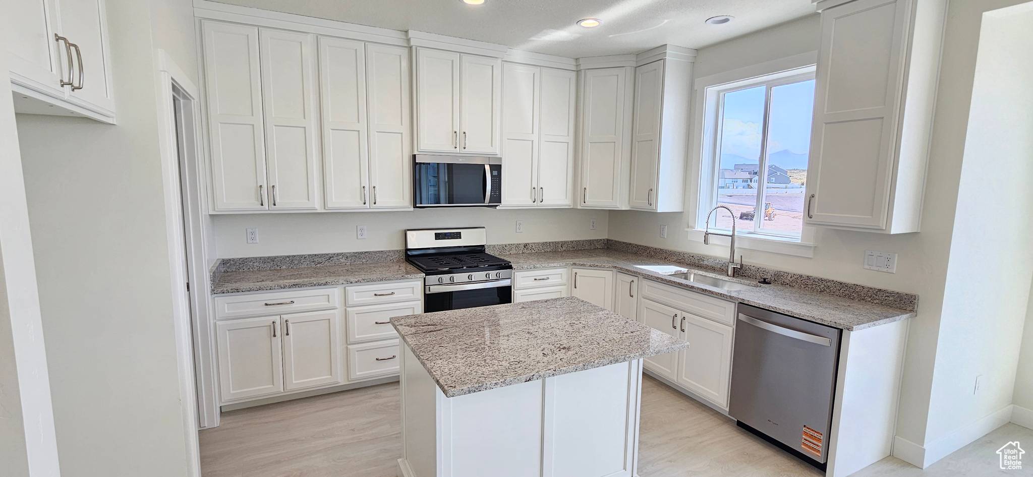 Eagle Mountain, UT 84005,9814 N BRIDGE
