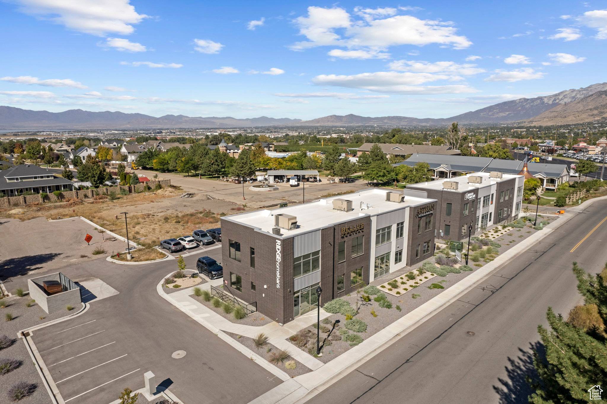 Lindon, UT 84042,140 S MAIN ST #B3