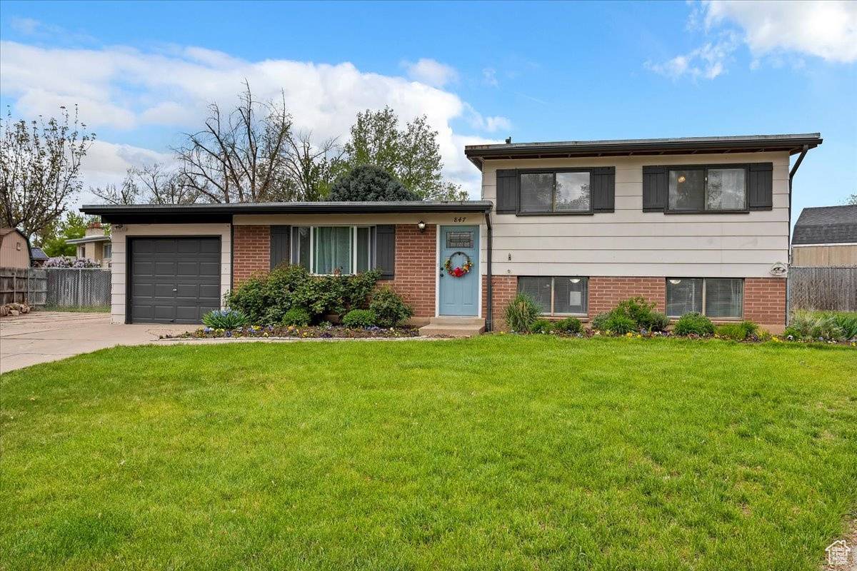 Layton, UT 84041,847 N POPLAR CIR E