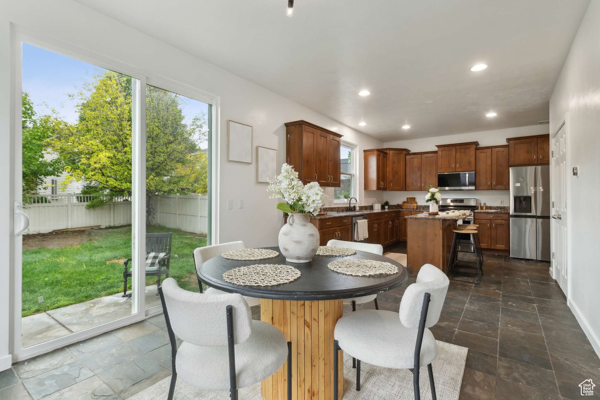 South Jordan, UT 84009,11572 S HARVEST RAIN AVE