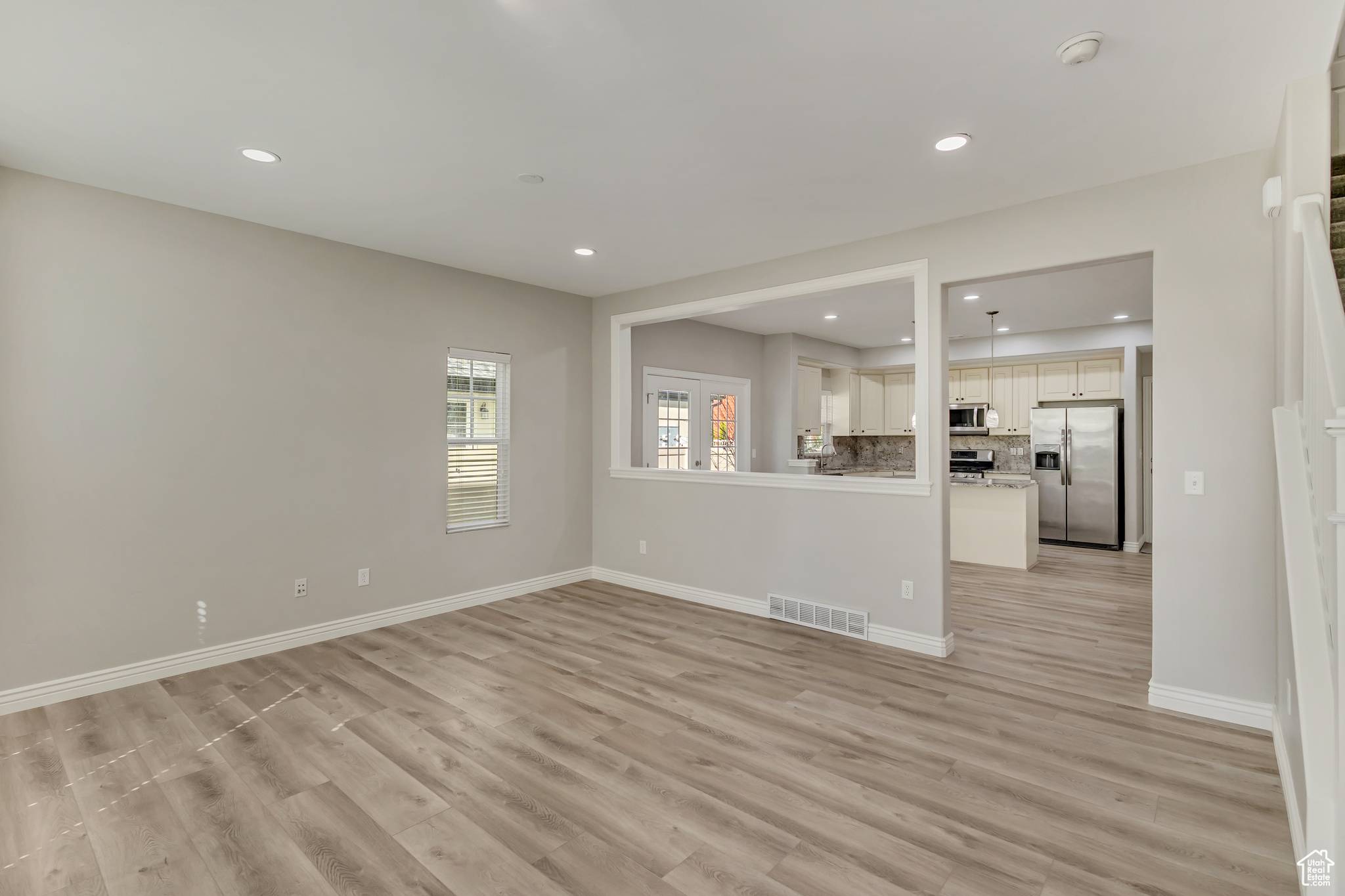 South Jordan, UT 84009,10763 S OZARKS DR