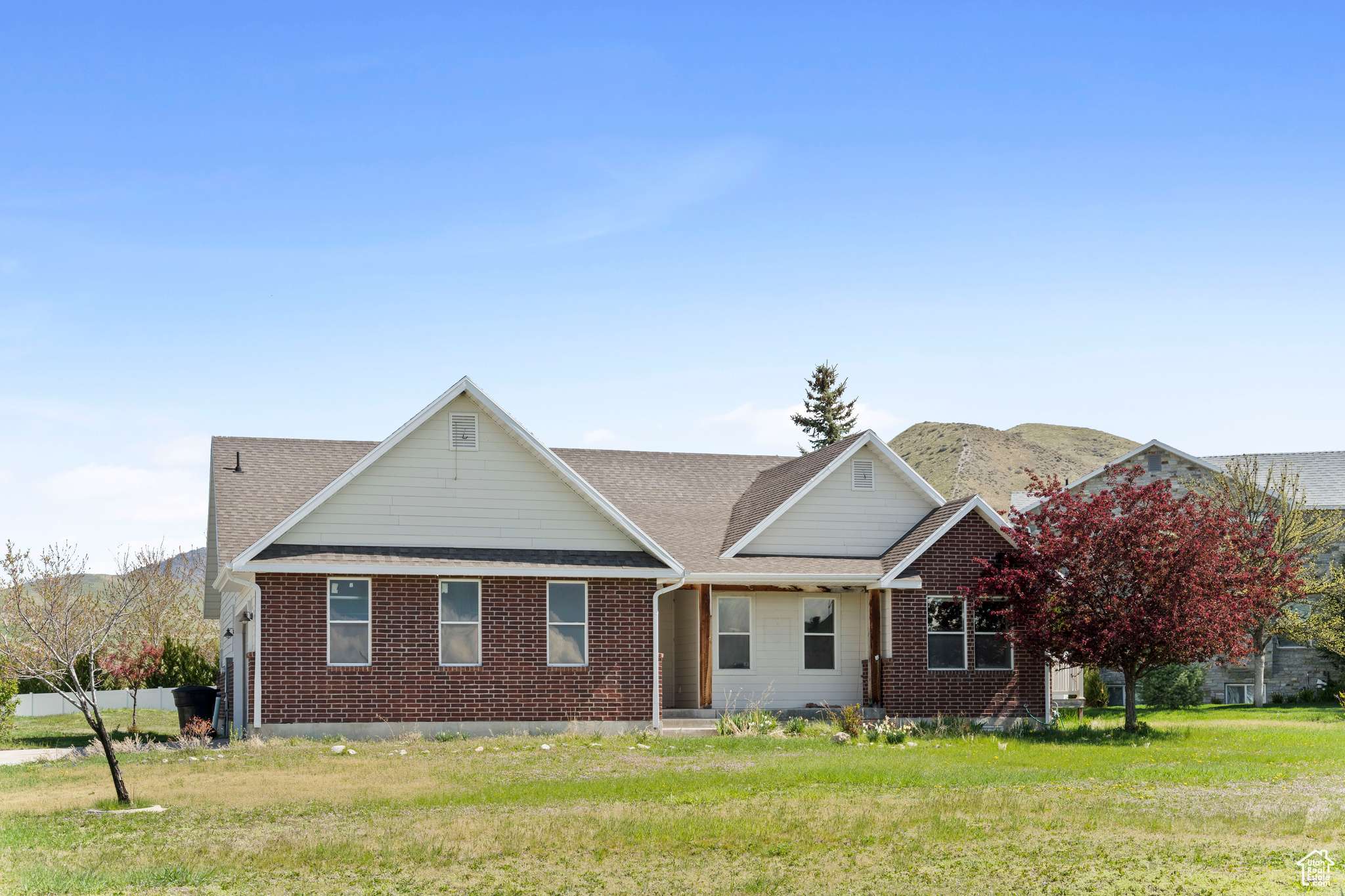 Smithfield, UT 84335,220 N 810 E