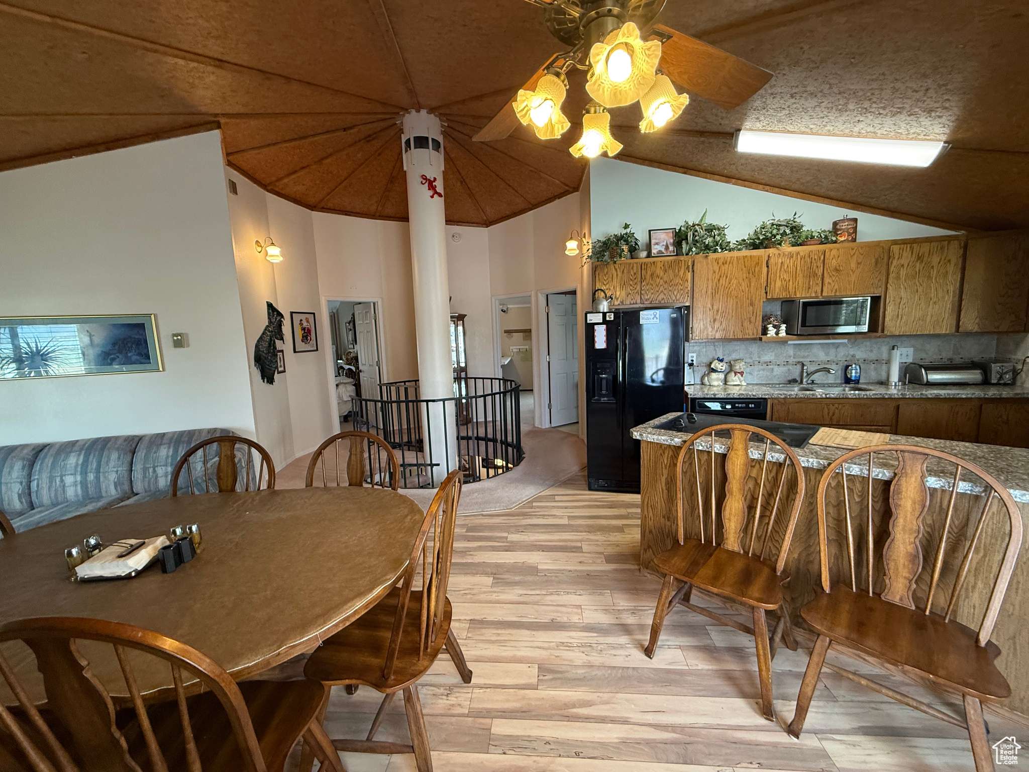 Moroni, UT 84646,311 N 400 E