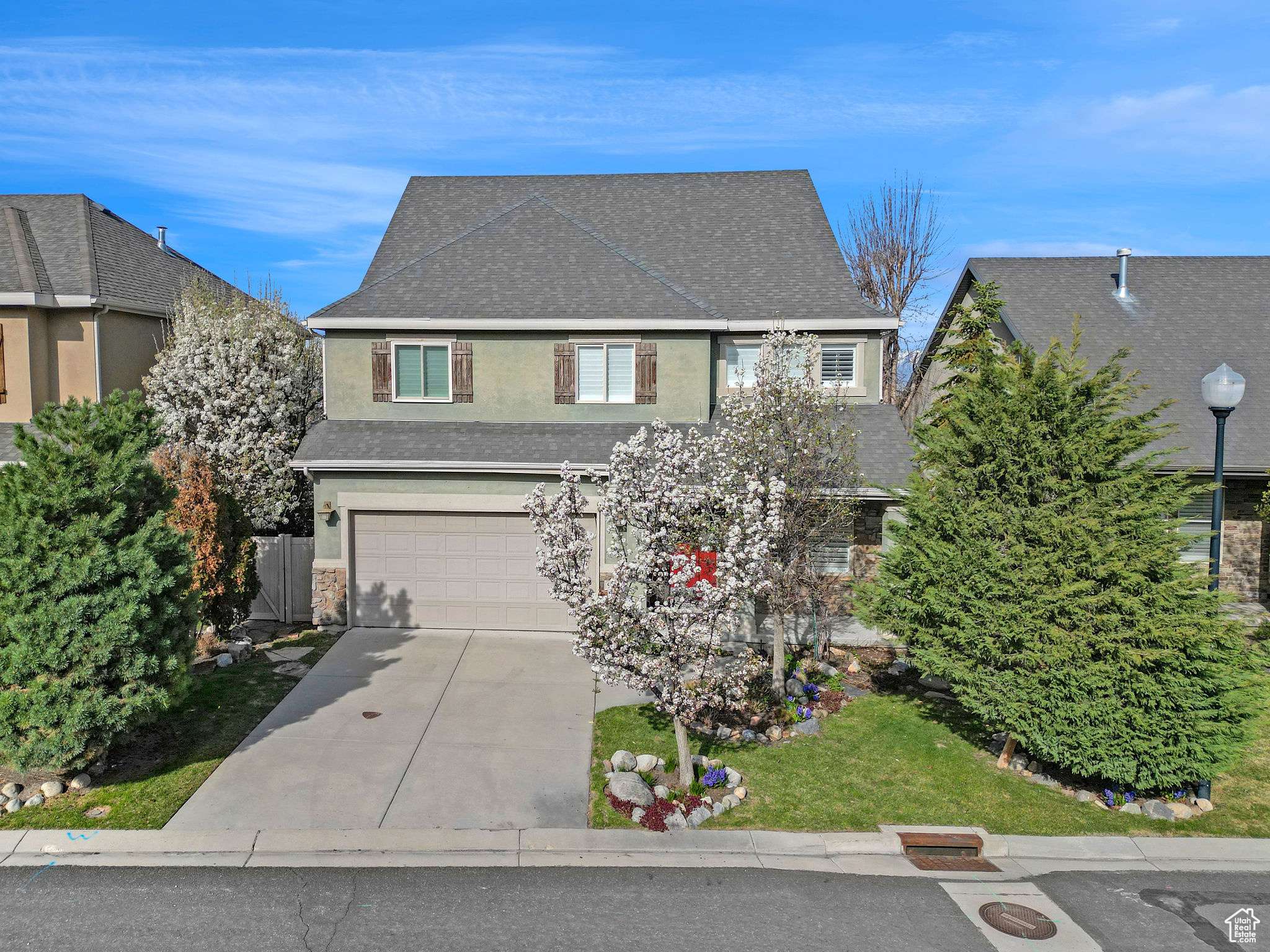 Sandy, UT 84092,9706 S BLUFFSIDE DR