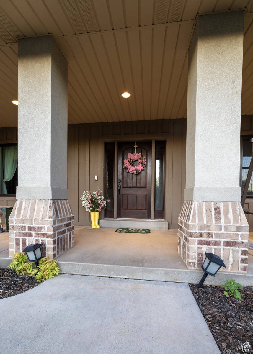Vernal, UT 84078,486 N 3500 W
