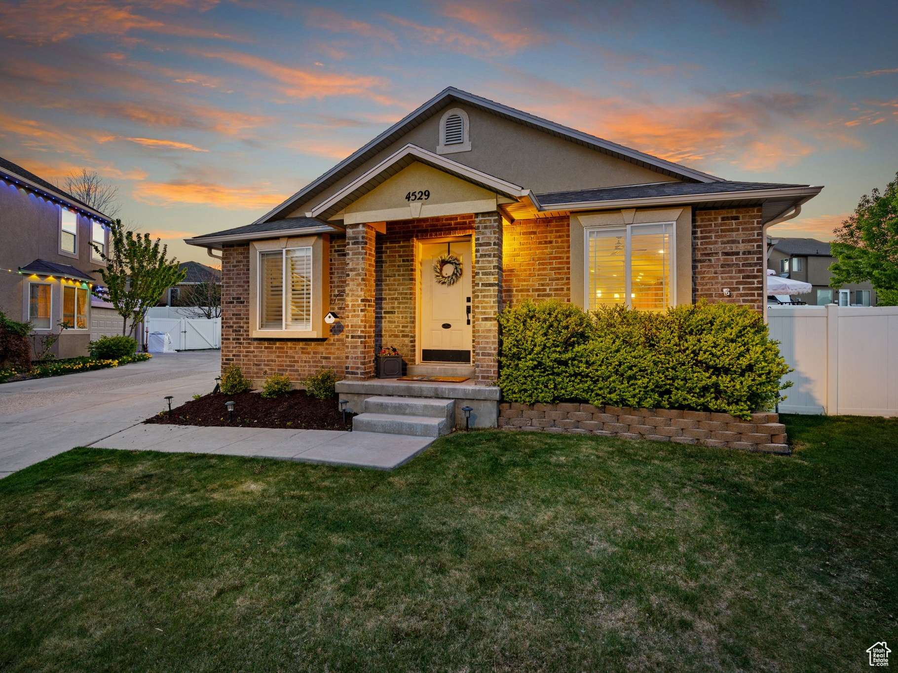 Riverton, UT 84096,4529 W GLADSTONE CIR