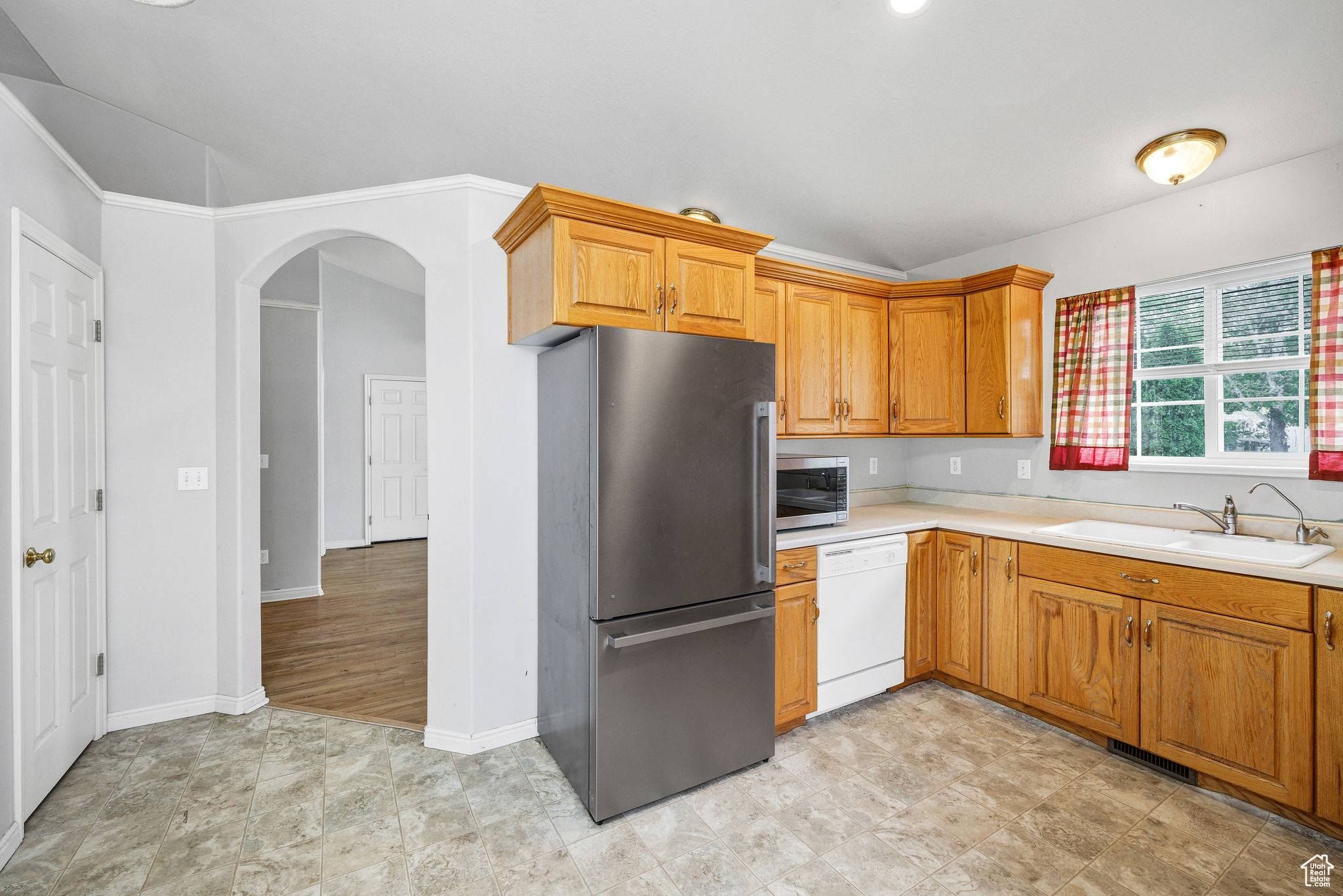 Logan, UT 84321,736 MAJESTIC DR