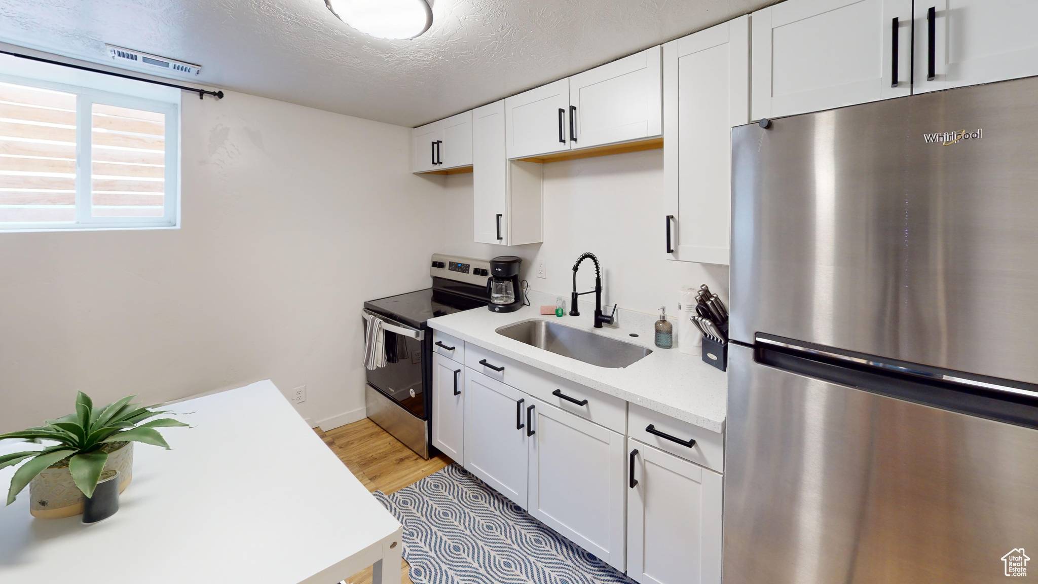 Salt Lake City, UT 84111,259 E 800 S