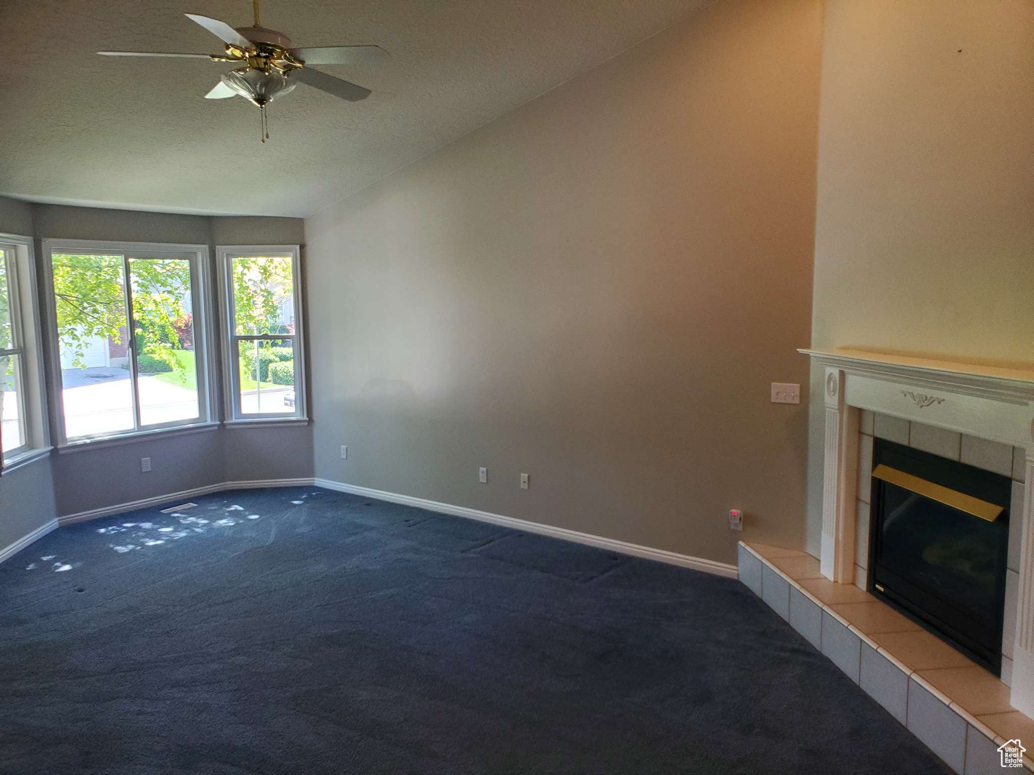 North Ogden, UT 84414,2332 N 525 E