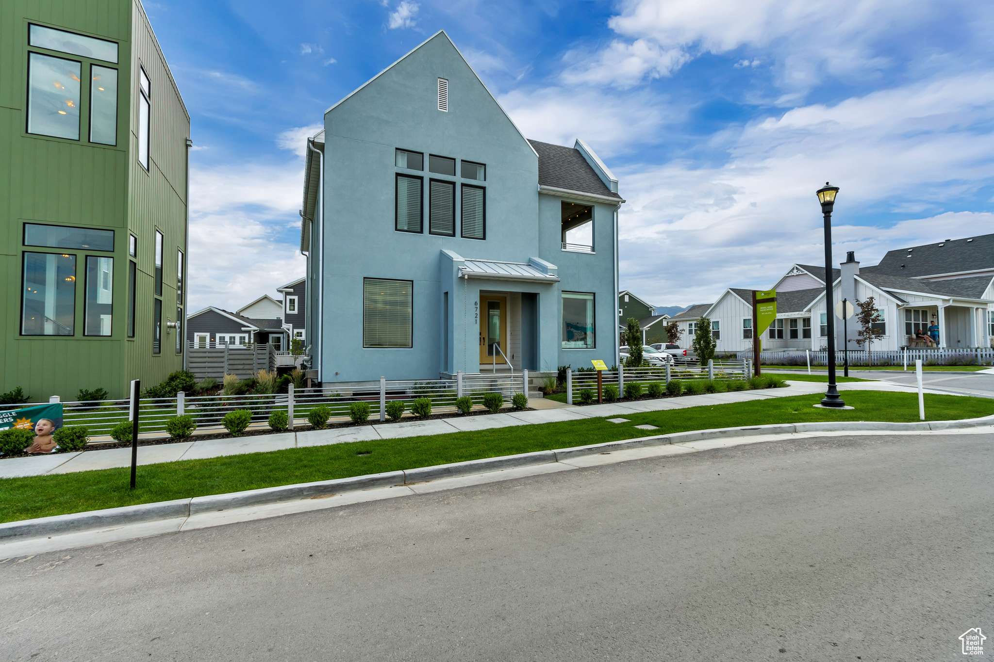 South Jordan, UT 84009,6721 W LAKE AVE #121