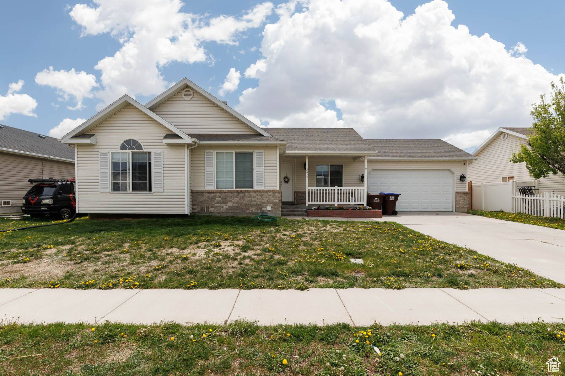 Eagle Mountain, UT 84005,2054 E SUNRISE DR