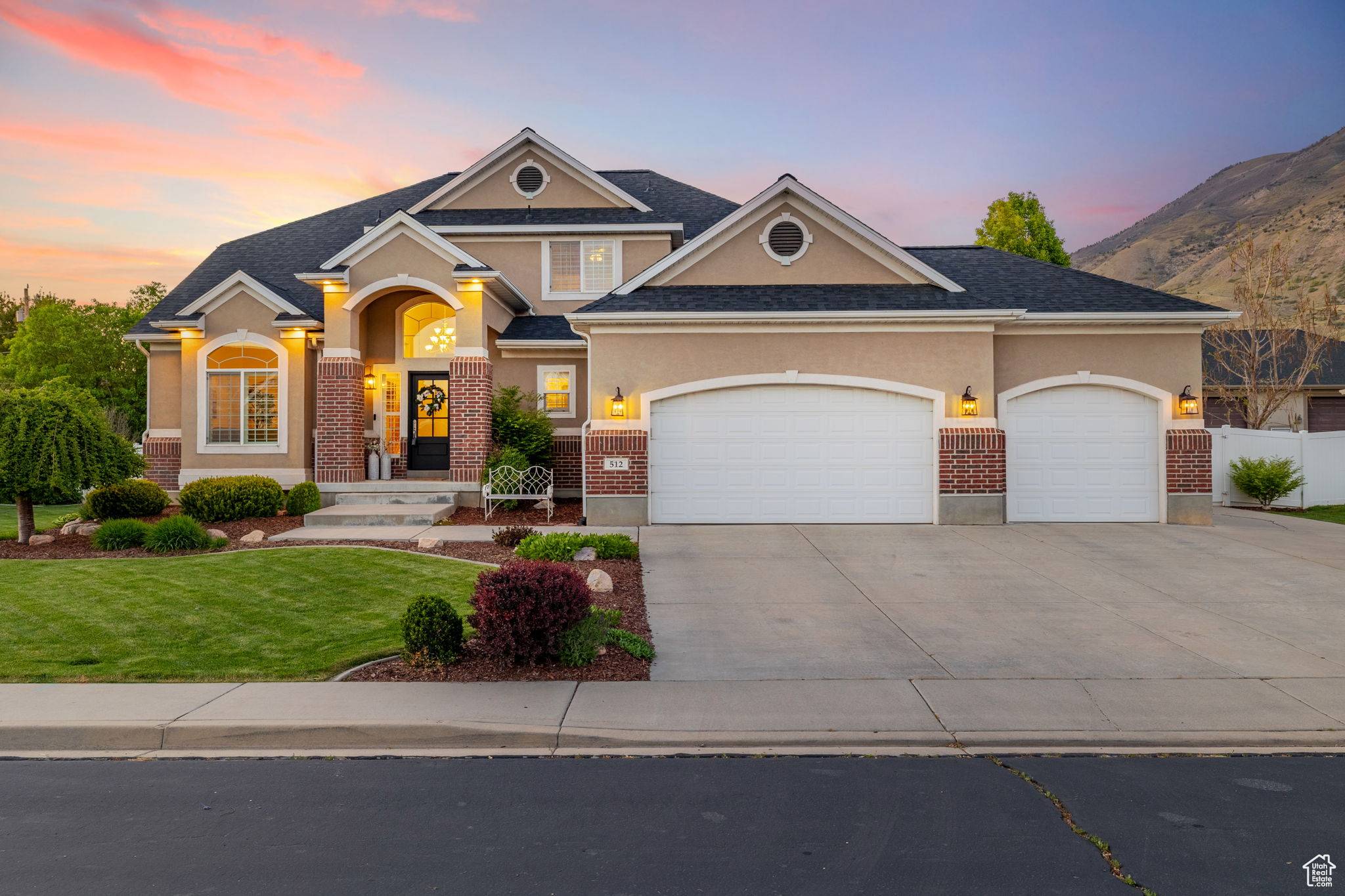 Pleasant Grove, UT 84062,512 GLENDON WAY