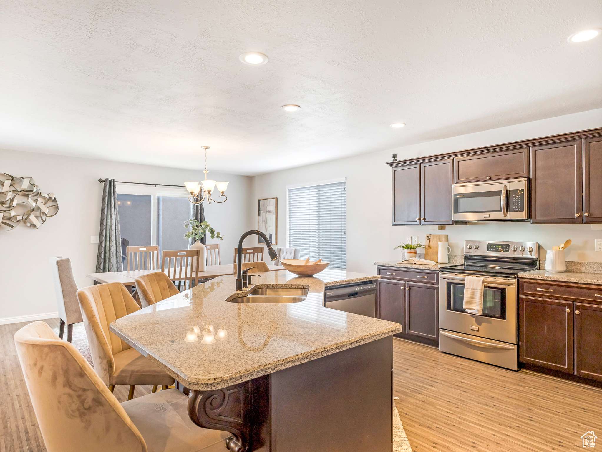 Bluffdale, UT 84065,14773 S RISING STAR WAY W