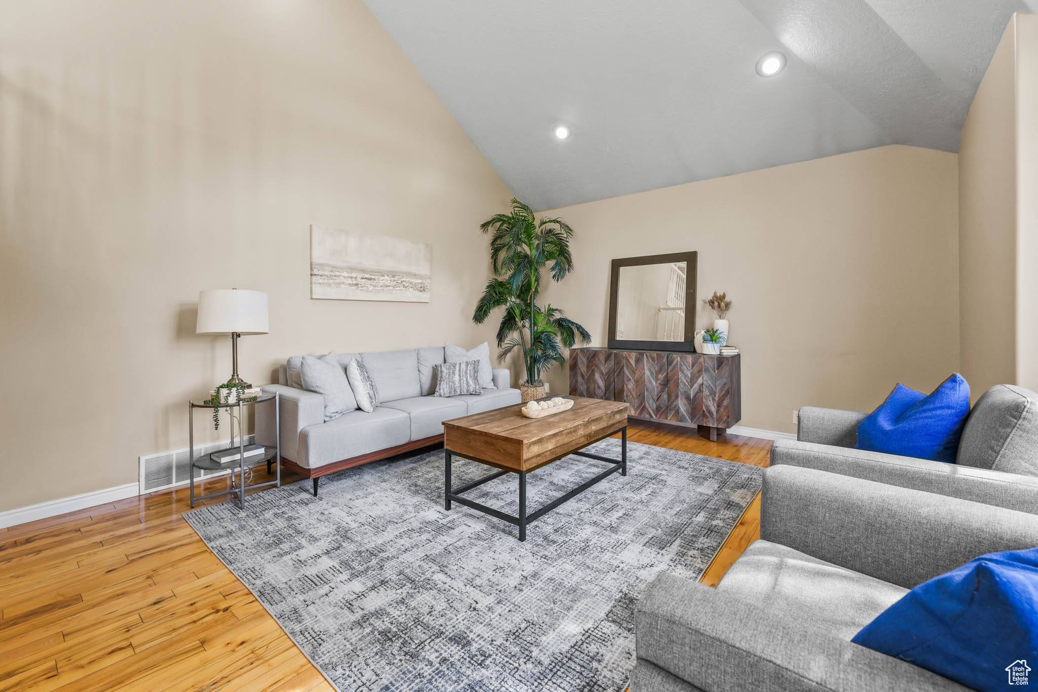 Sandy, UT 84094,8017 S SHOWCASE LN