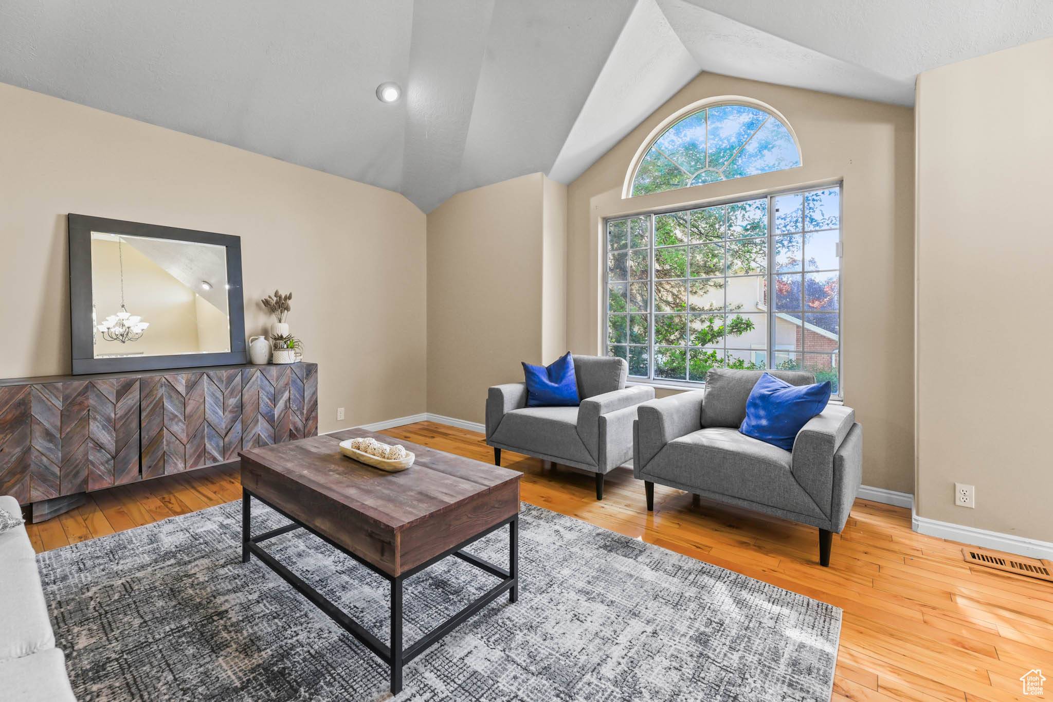 Sandy, UT 84094,8017 S SHOWCASE LN