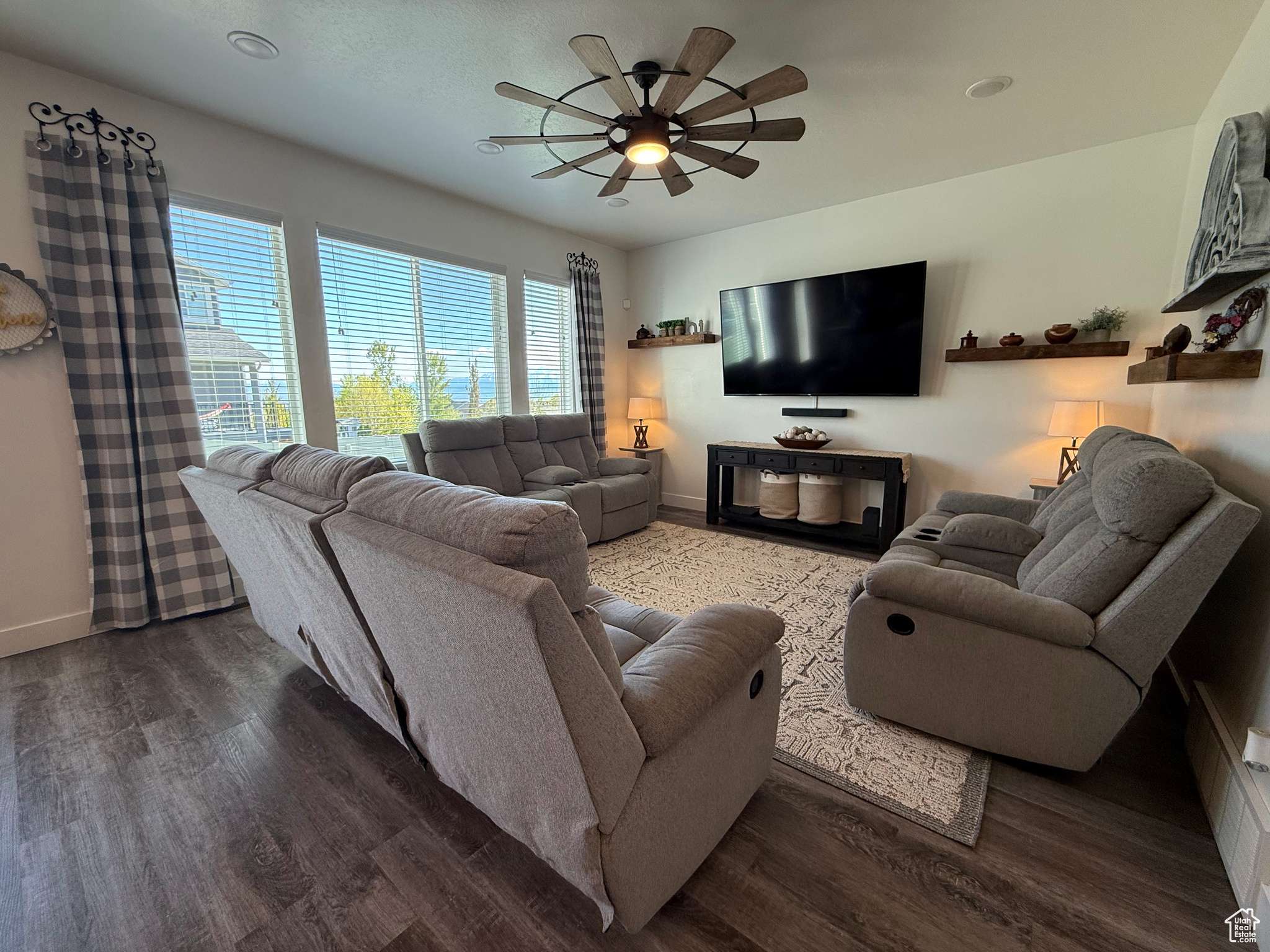 Smithfield, UT 84335,1072 E 480 S