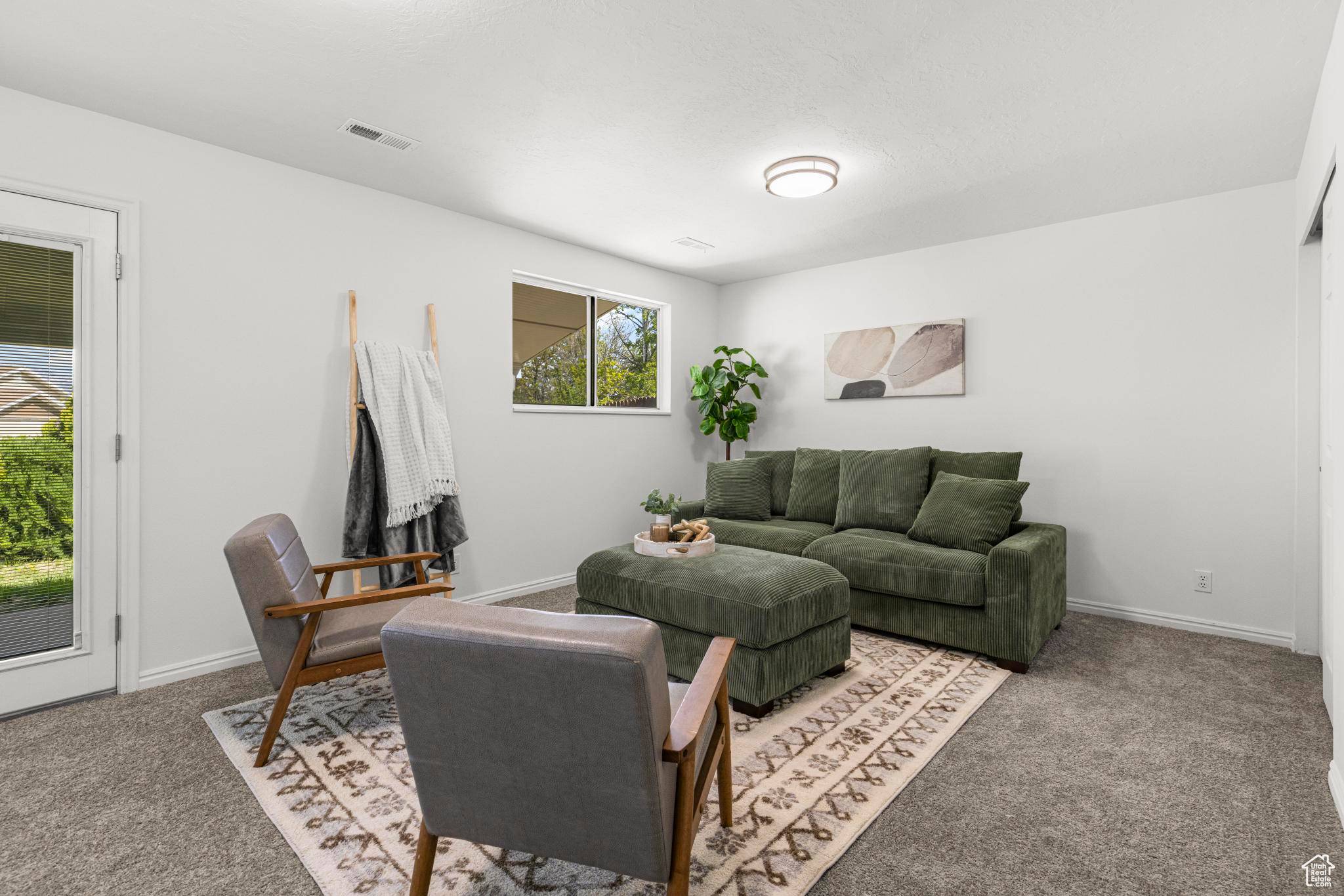 West Jordan, UT 84081,6815 S CLERNATES DR