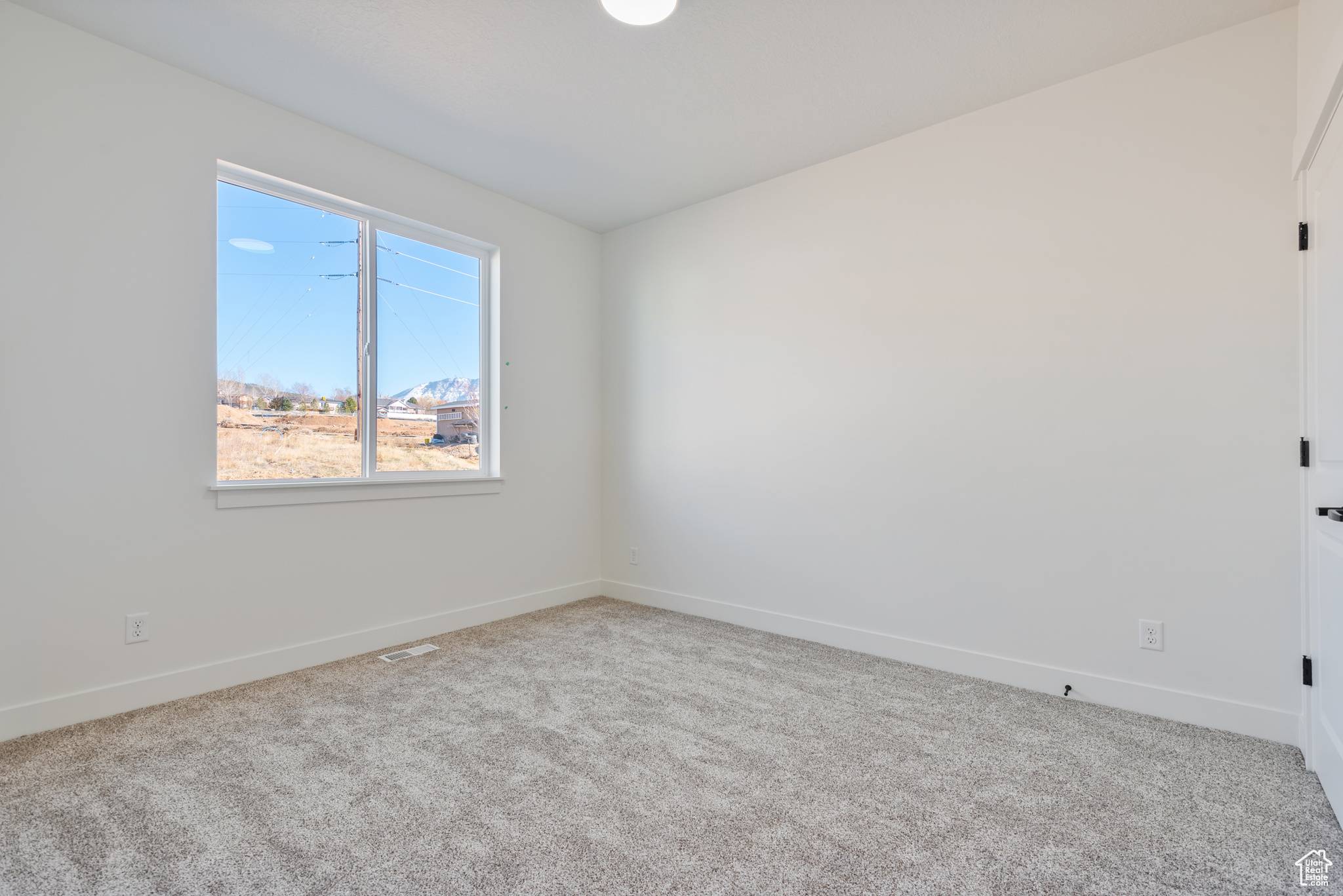 Payson, UT 84651,244 E 300 N
