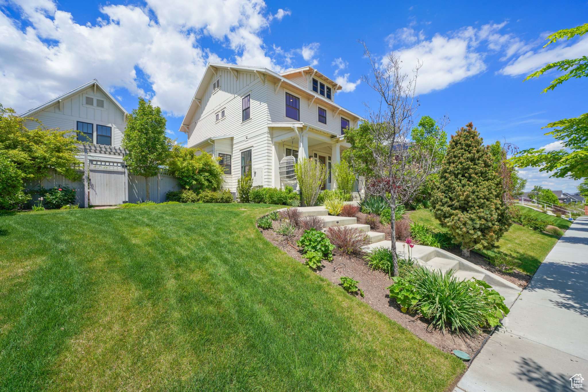 South Jordan, UT 84009,5038 W LAKE AVE S