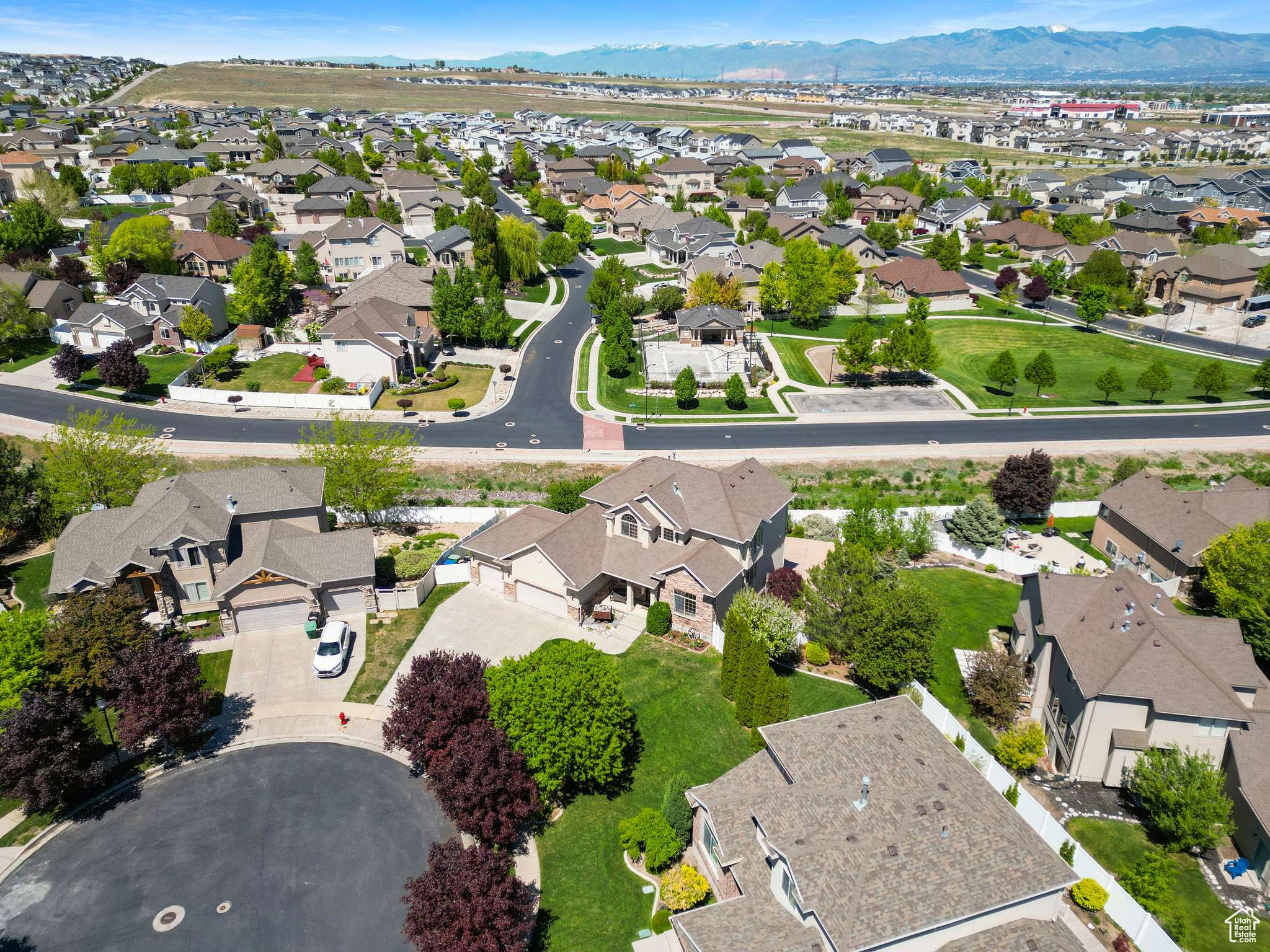 West Jordan, UT 84081,8127 S BEAR LAKE CT