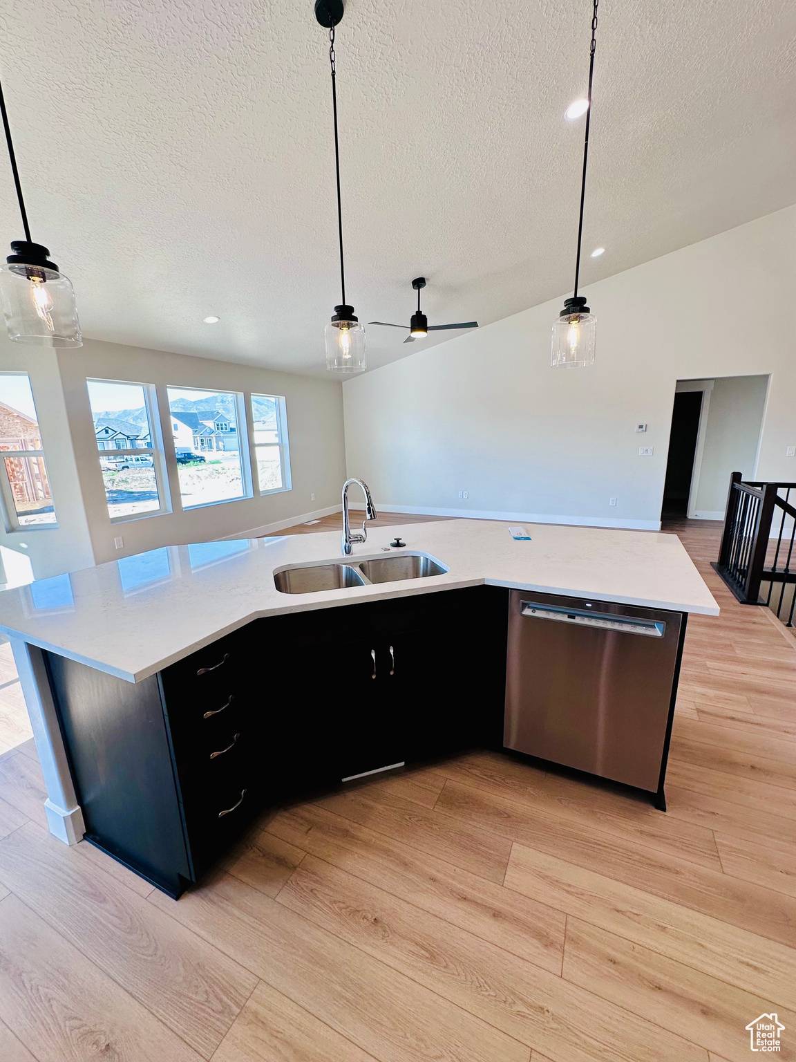 Tooele, UT 84074,566 W 1860 N