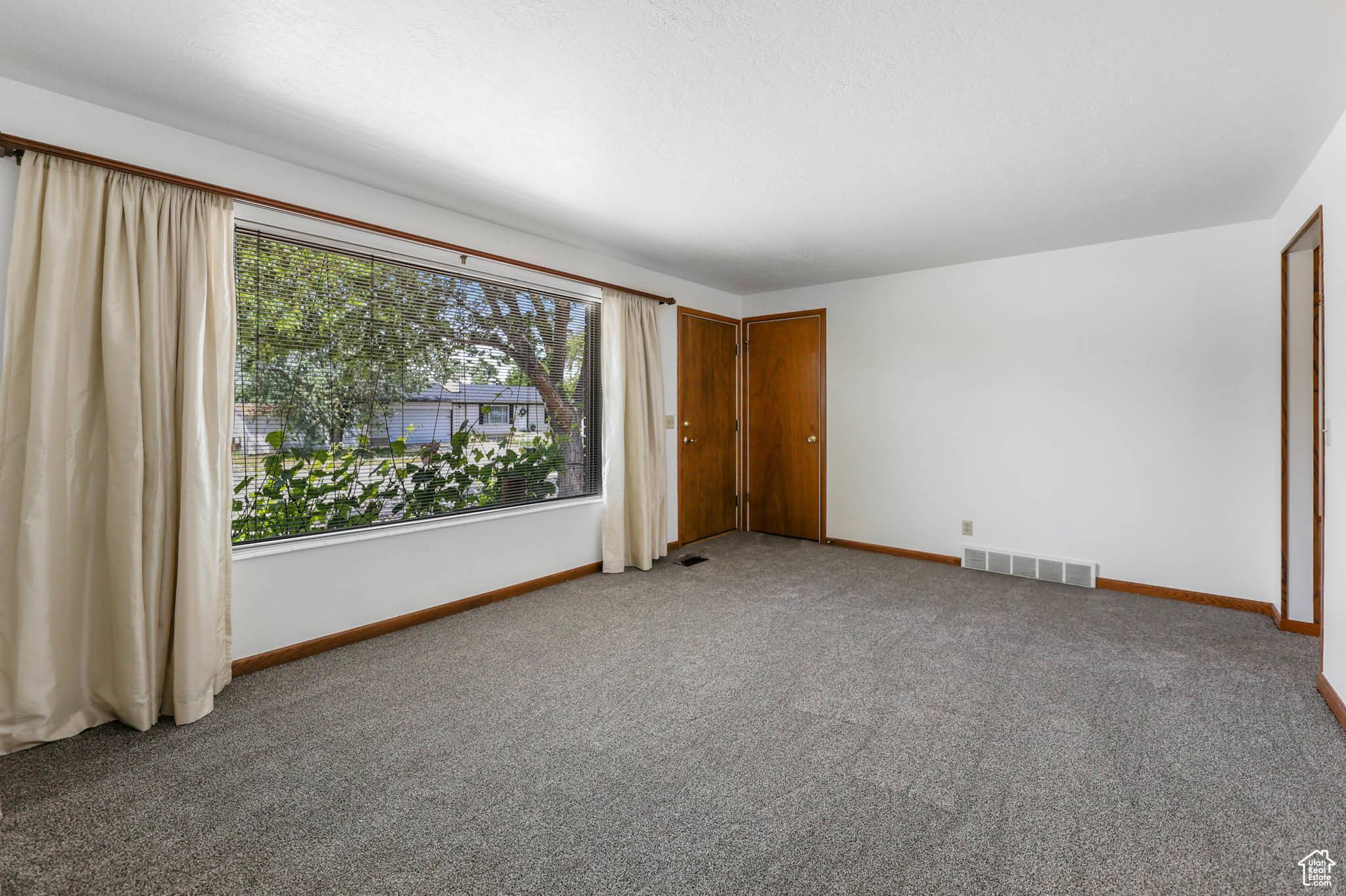 Midvale, UT 84047,7543 S CASA NEGRA CIR