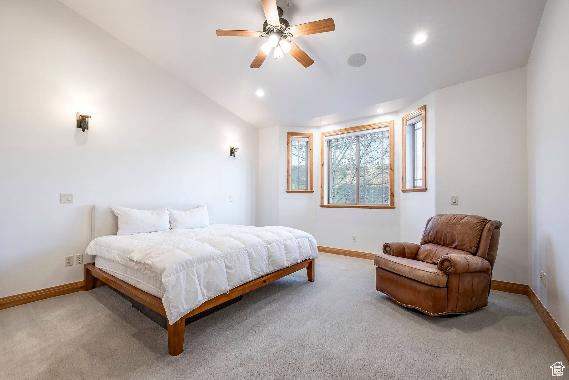 Park City, UT 84098,3033 CANYON LINKS DR