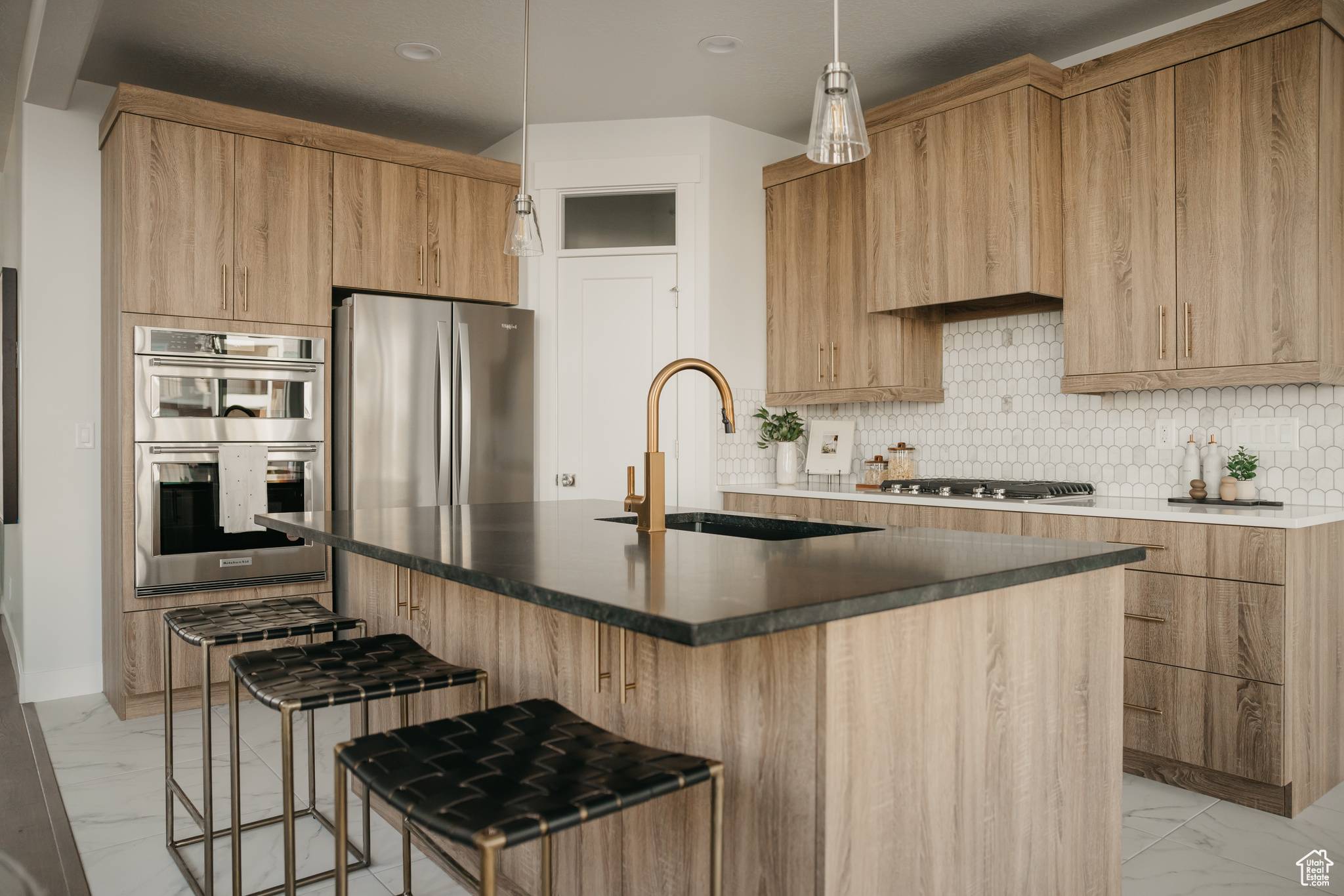 Lehi, UT 84043,4124 W 1470 N #211
