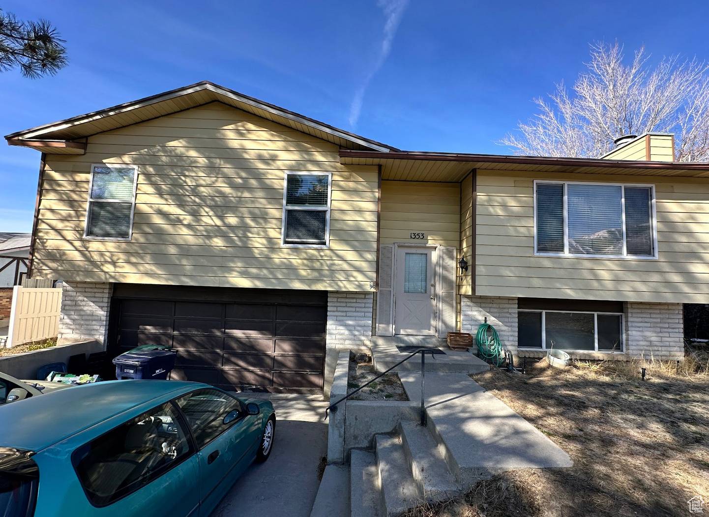 Sandy, UT 84092,1353 E LEXINGTON DR