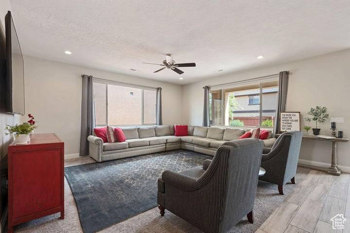 Santa Clara, UT 84765,3837 W LAZY RIVER CIR #100