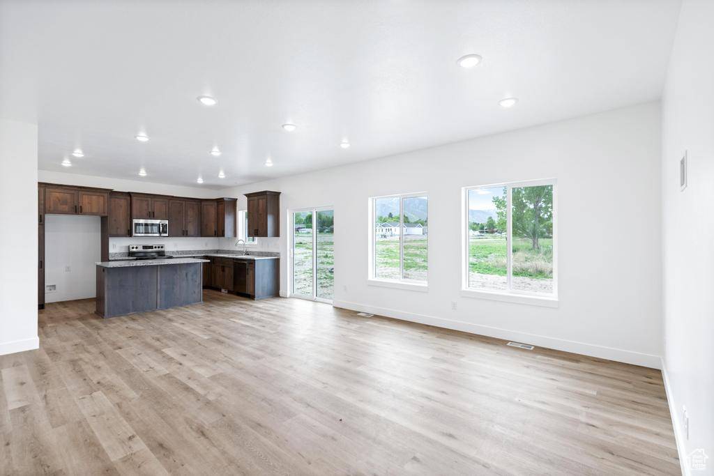North Logan, UT 84341,704 E 2450 N