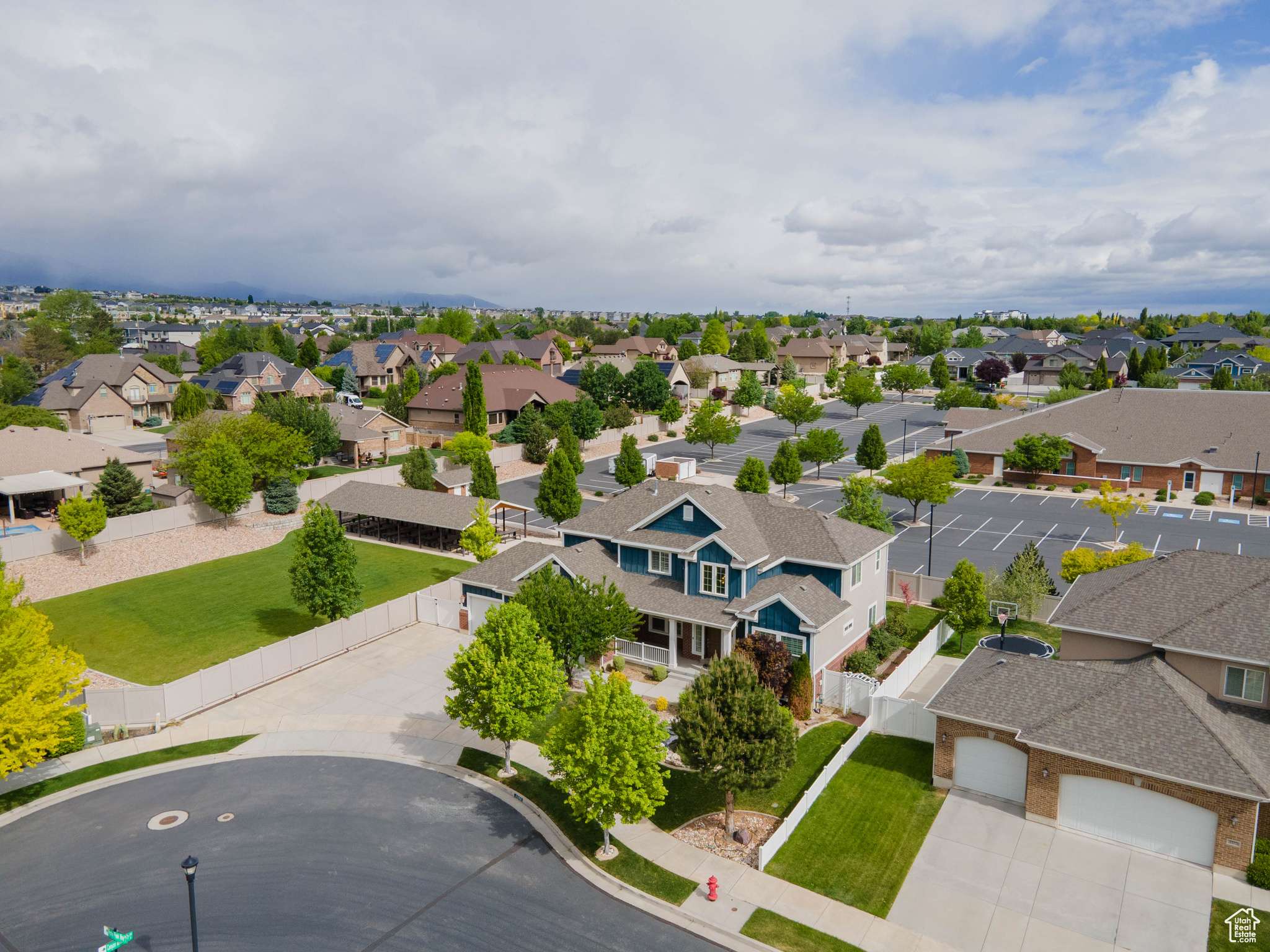 South Jordan, UT 84095,3388 W ROCKY PEAK WAY