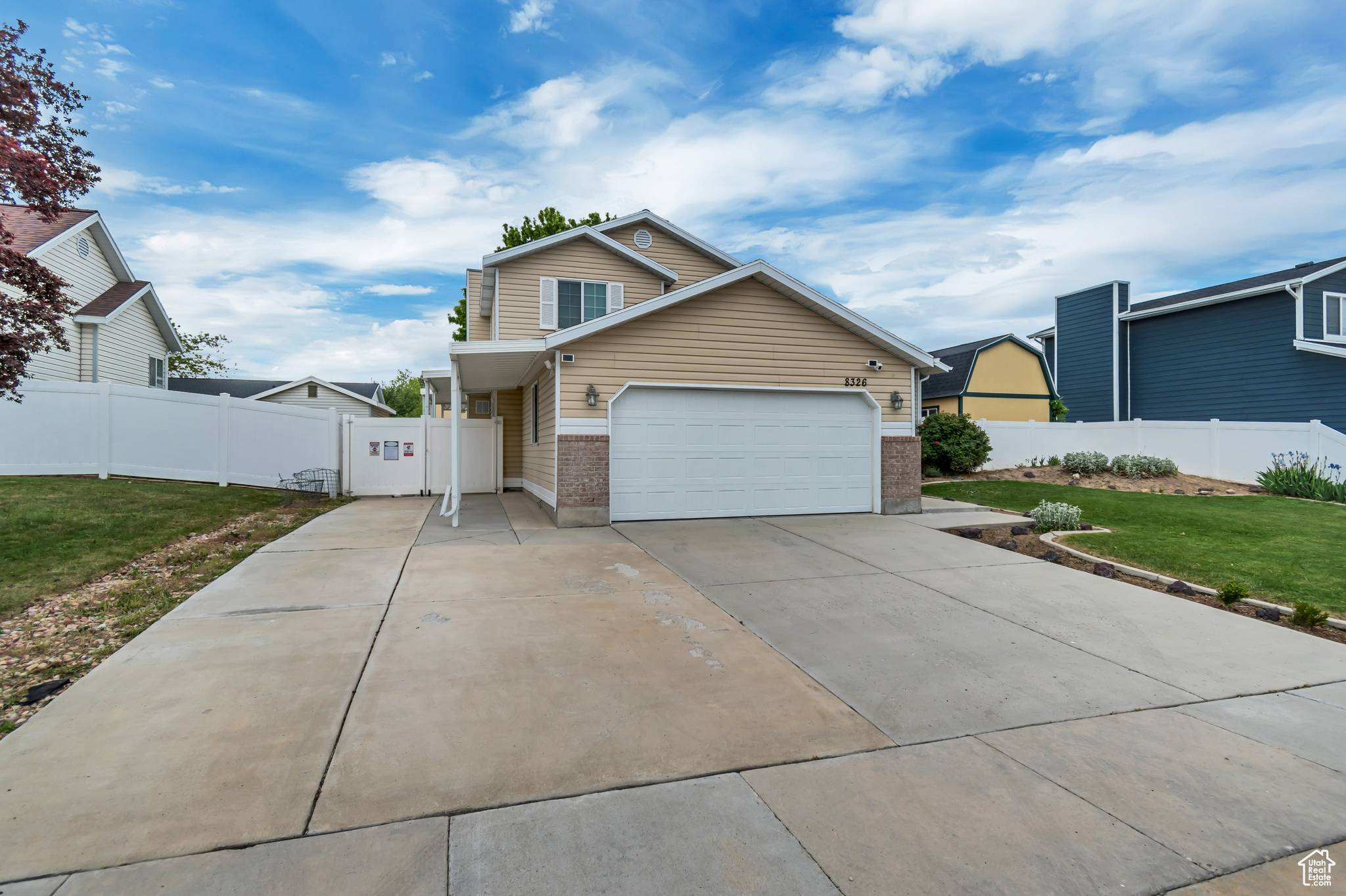 West Jordan, UT 84088,8326 S RAMS HORN DR W